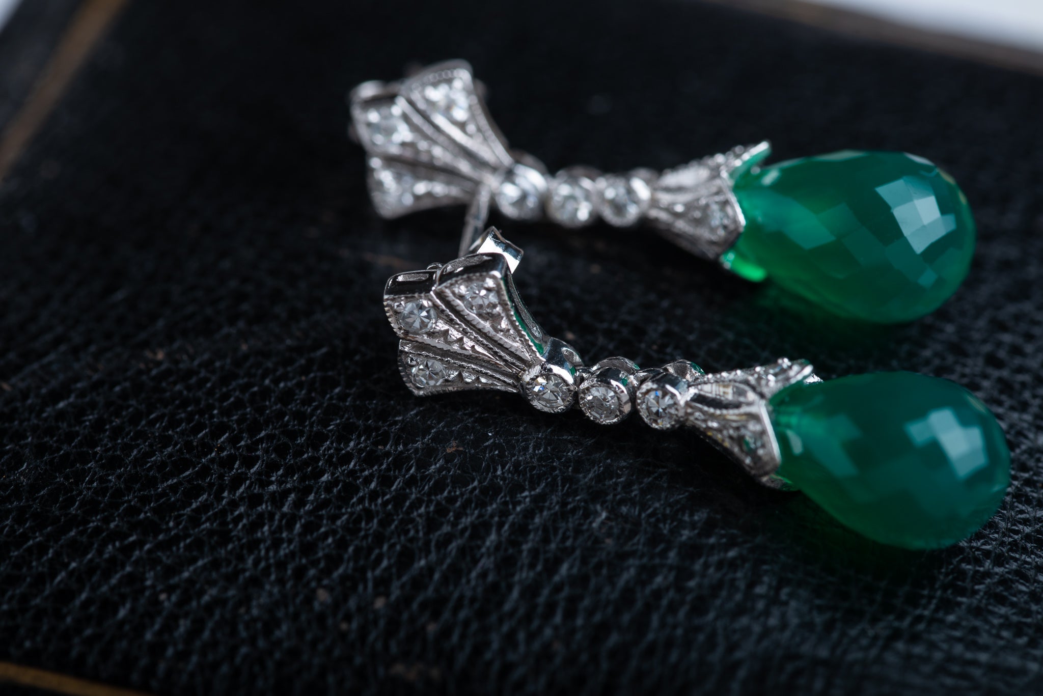 Art Deco Style Agate Diamond Earrings - LUXORIA VITA