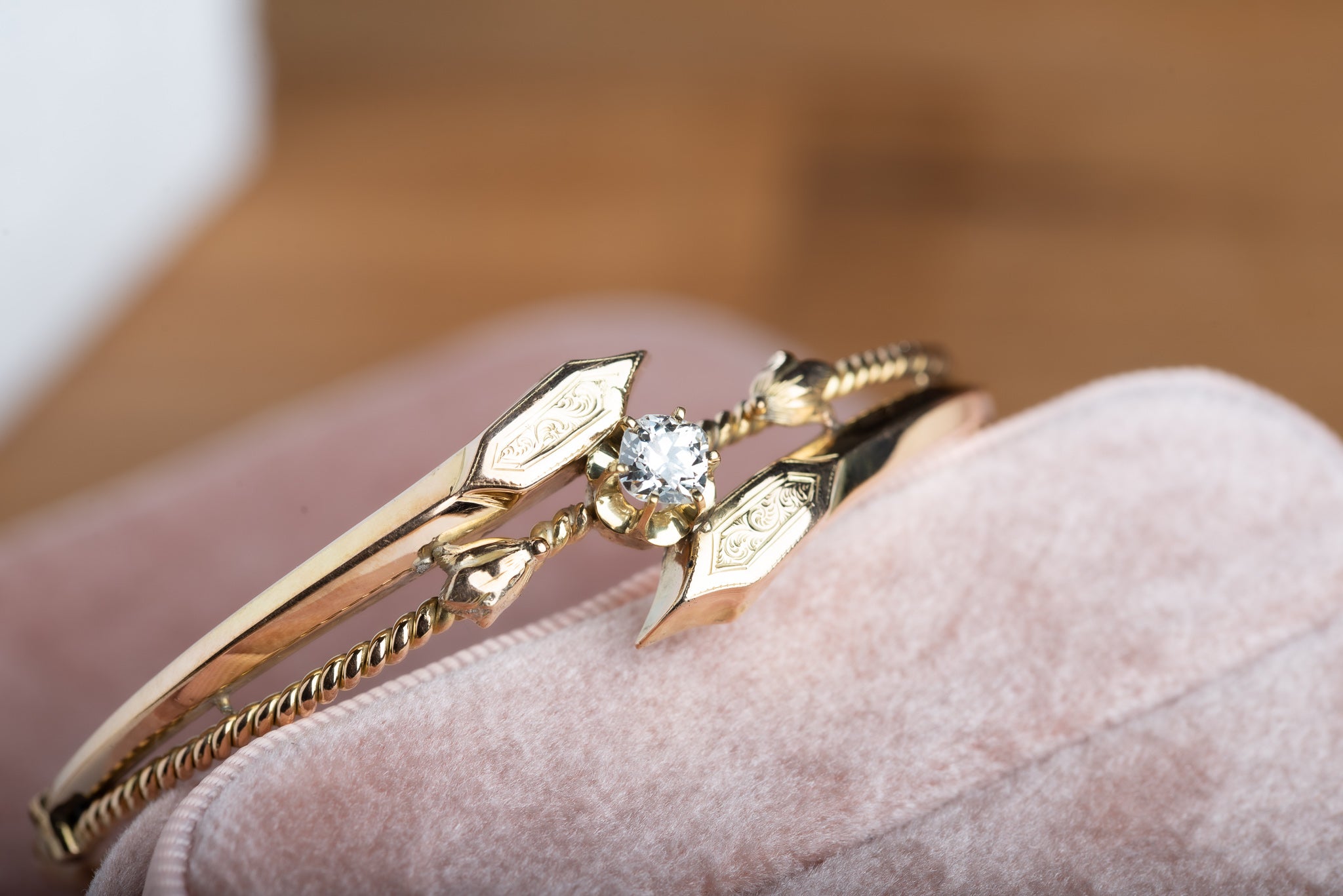 Edwardian Bypass OMC Diamond Bracelet 14K Gold - LUXORIA VITA