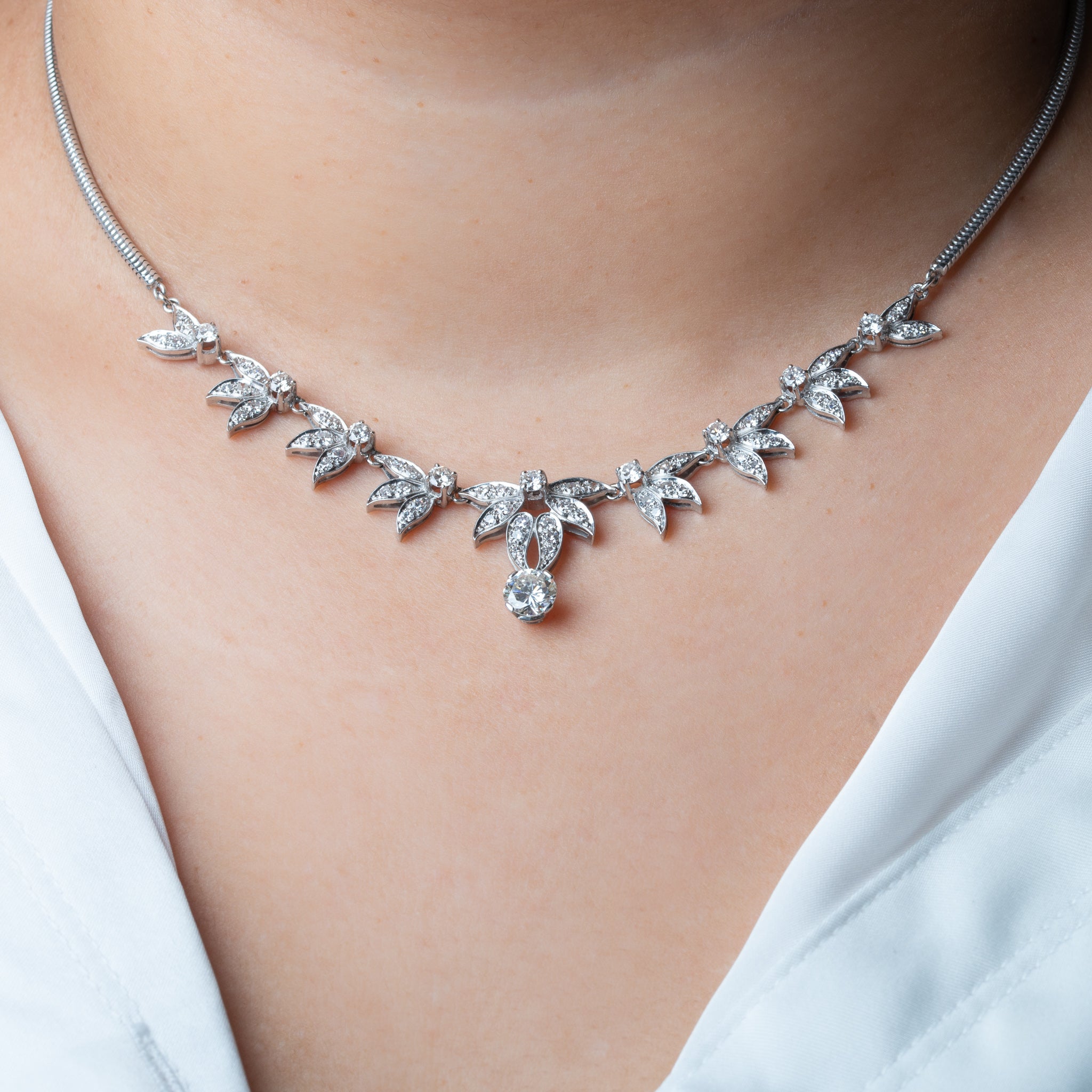 Vintage Floral 3.0ct Diamond Necklace - LUXORIA VITA
