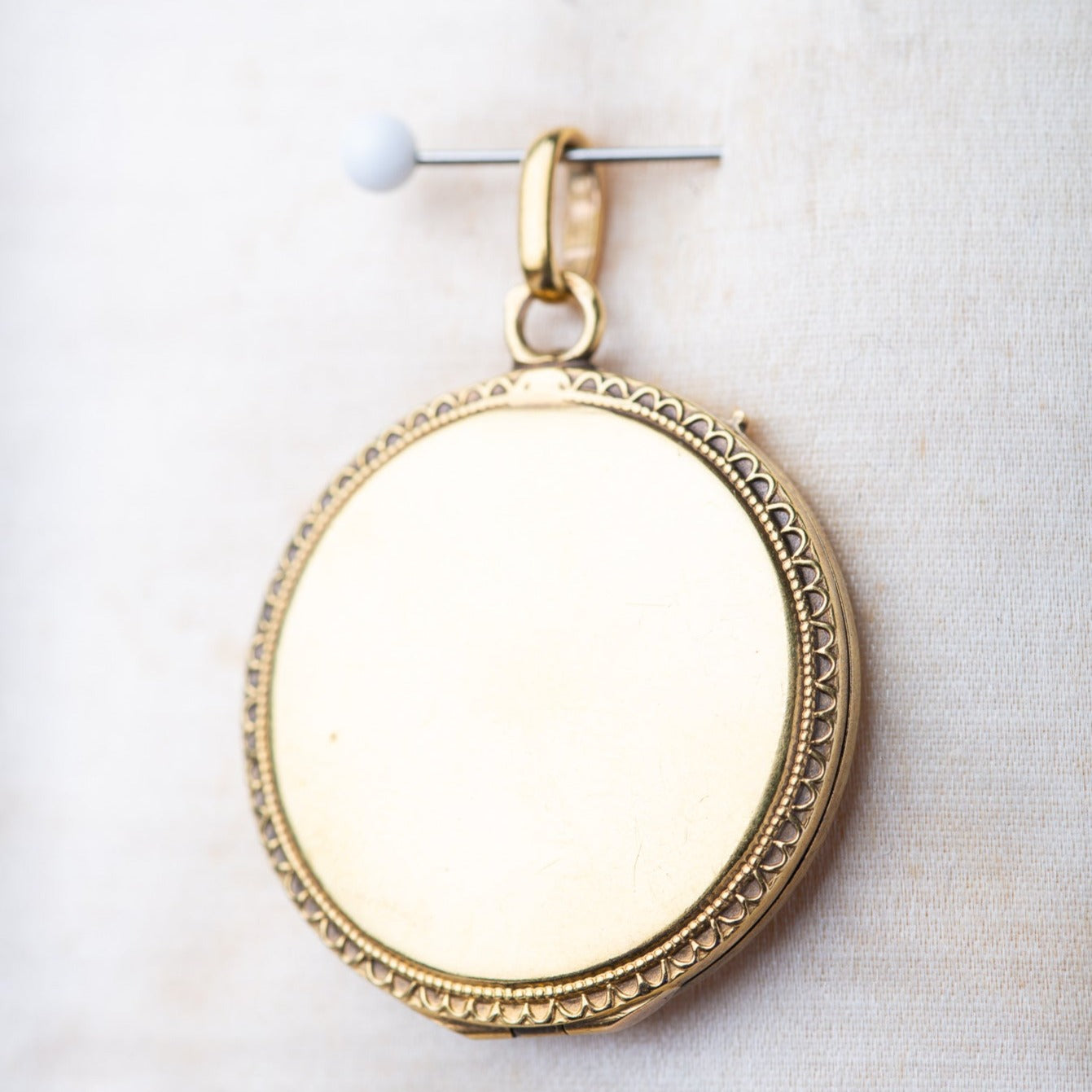 1900's Clover Medaillon in 14K Gold - Luxoria Vita