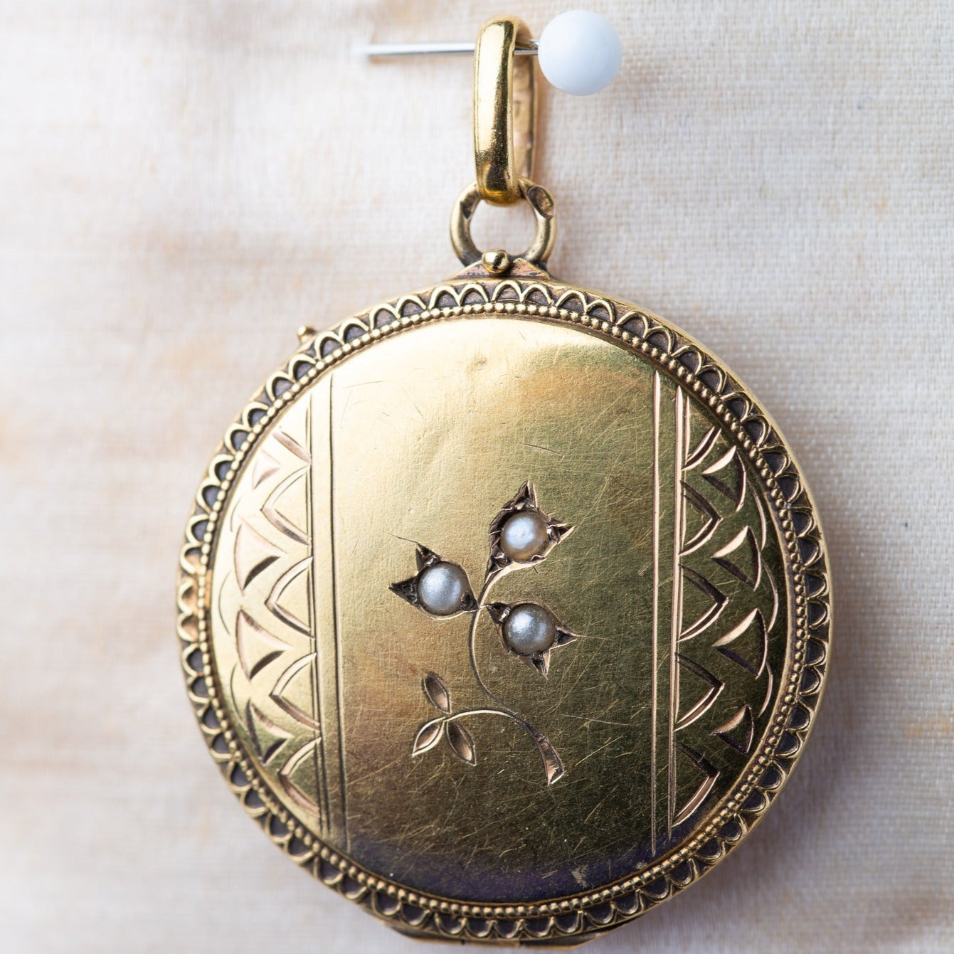 1900's Clover Medaillon in 14K Gold - Luxoria Vita