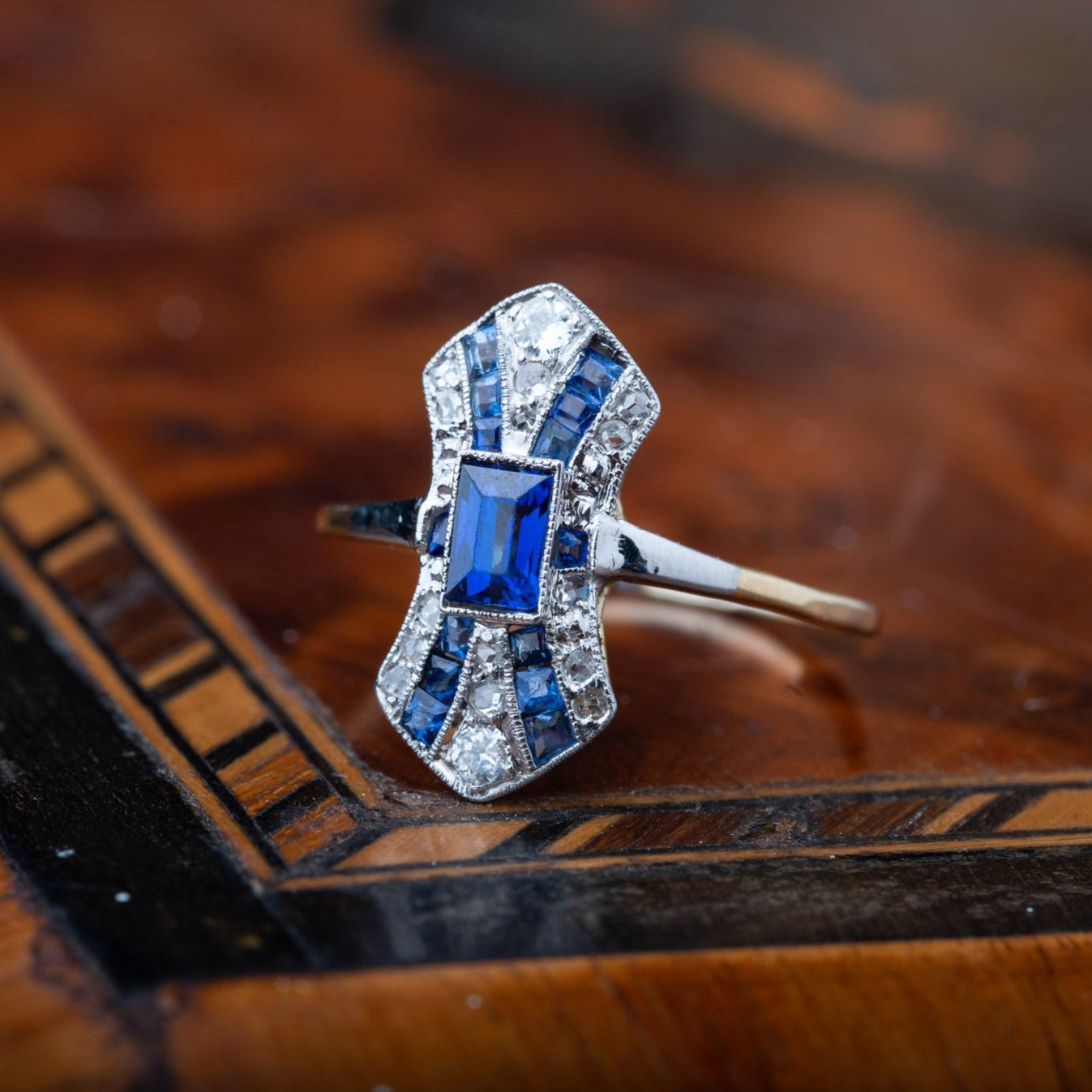 Art Deco Sapphire Diamond Ring - LUXORIA VITA