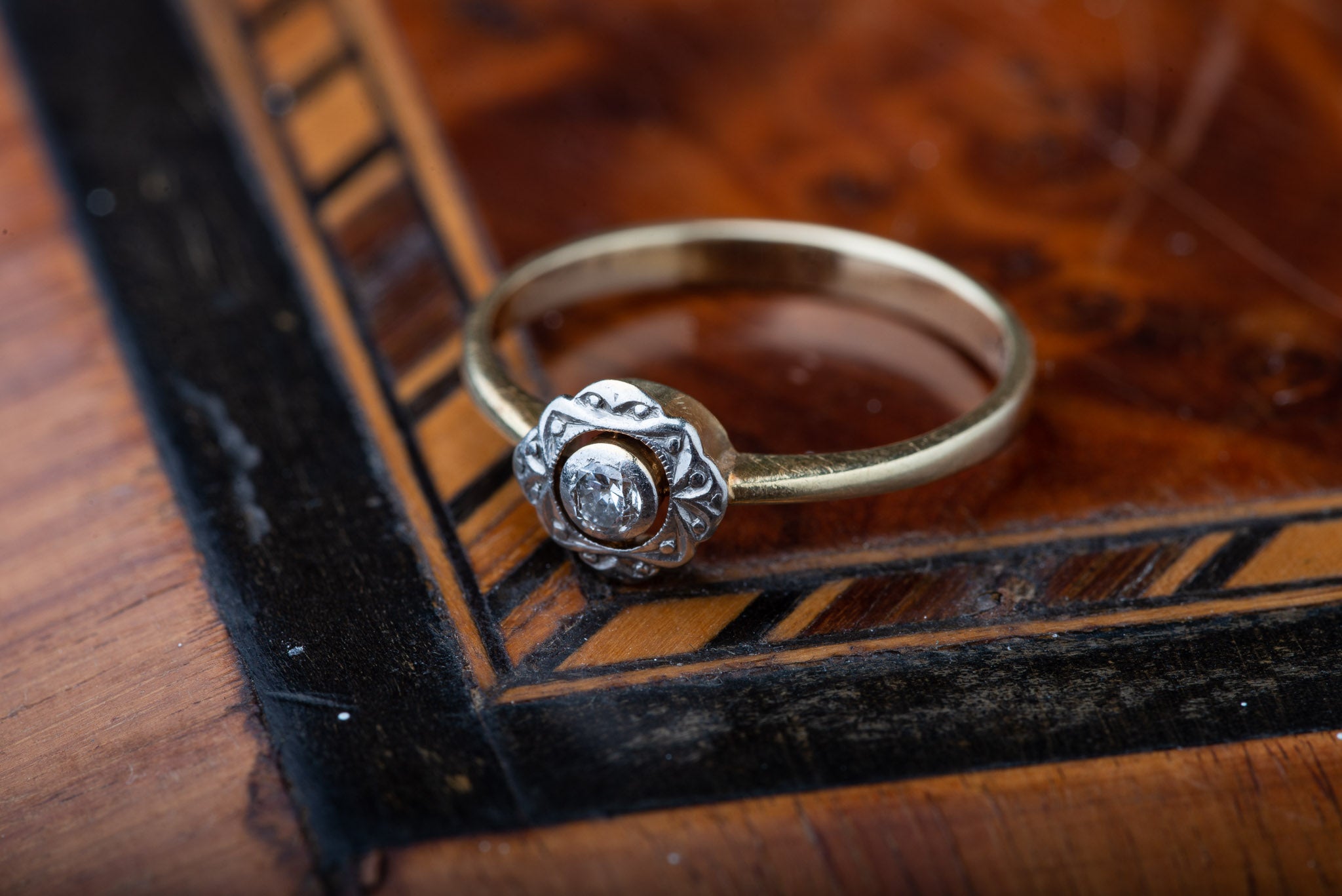 Art Deco Diamond Ring - LUXORIA VITA