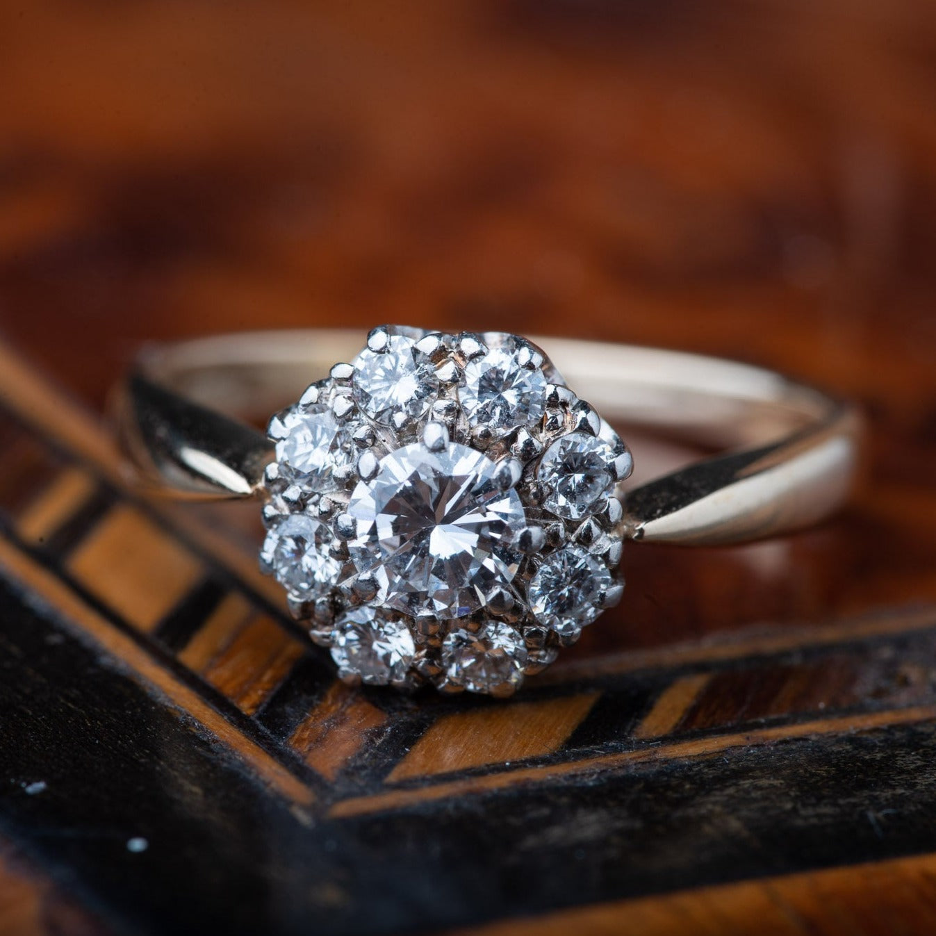 1970's Vintage 0.85ct Diamond Ring - LUXORIA VITA