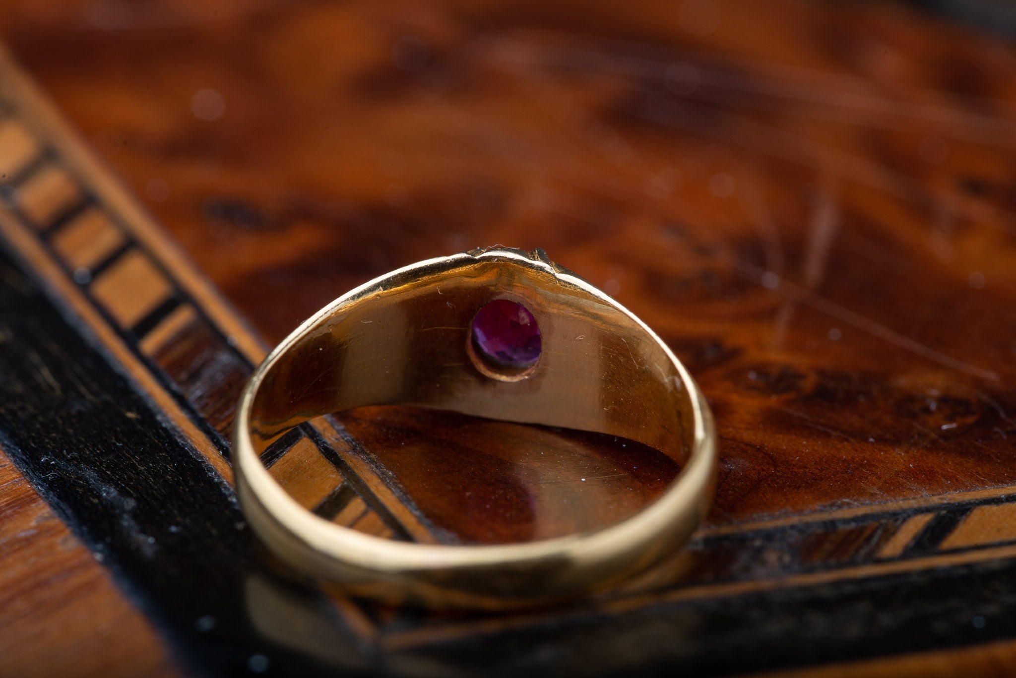 1900's High Carat Gold Ruby Ring - LUXORIA VITA