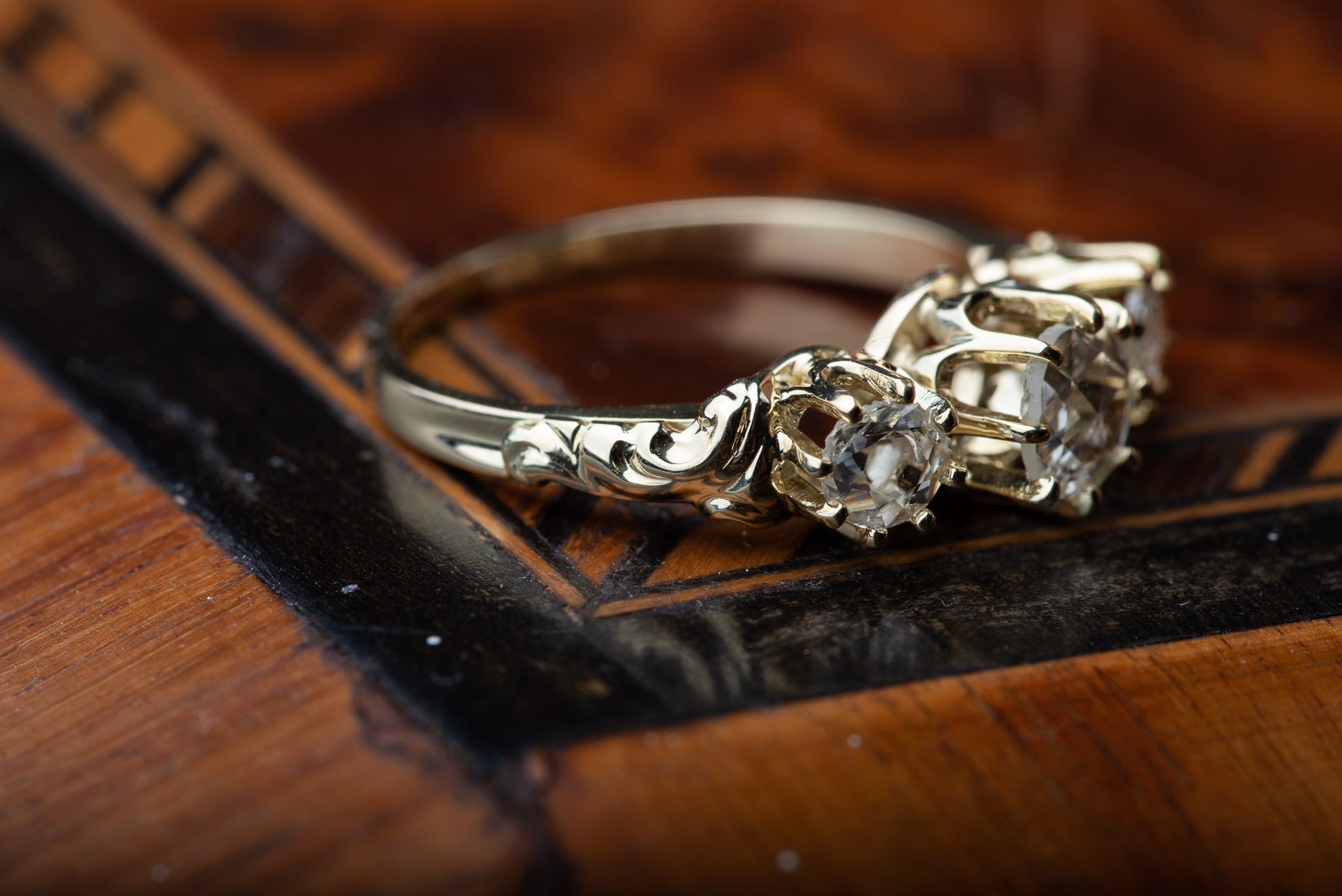 New Rosecut Diamond Trilogy Ring - LUXORIA VITA