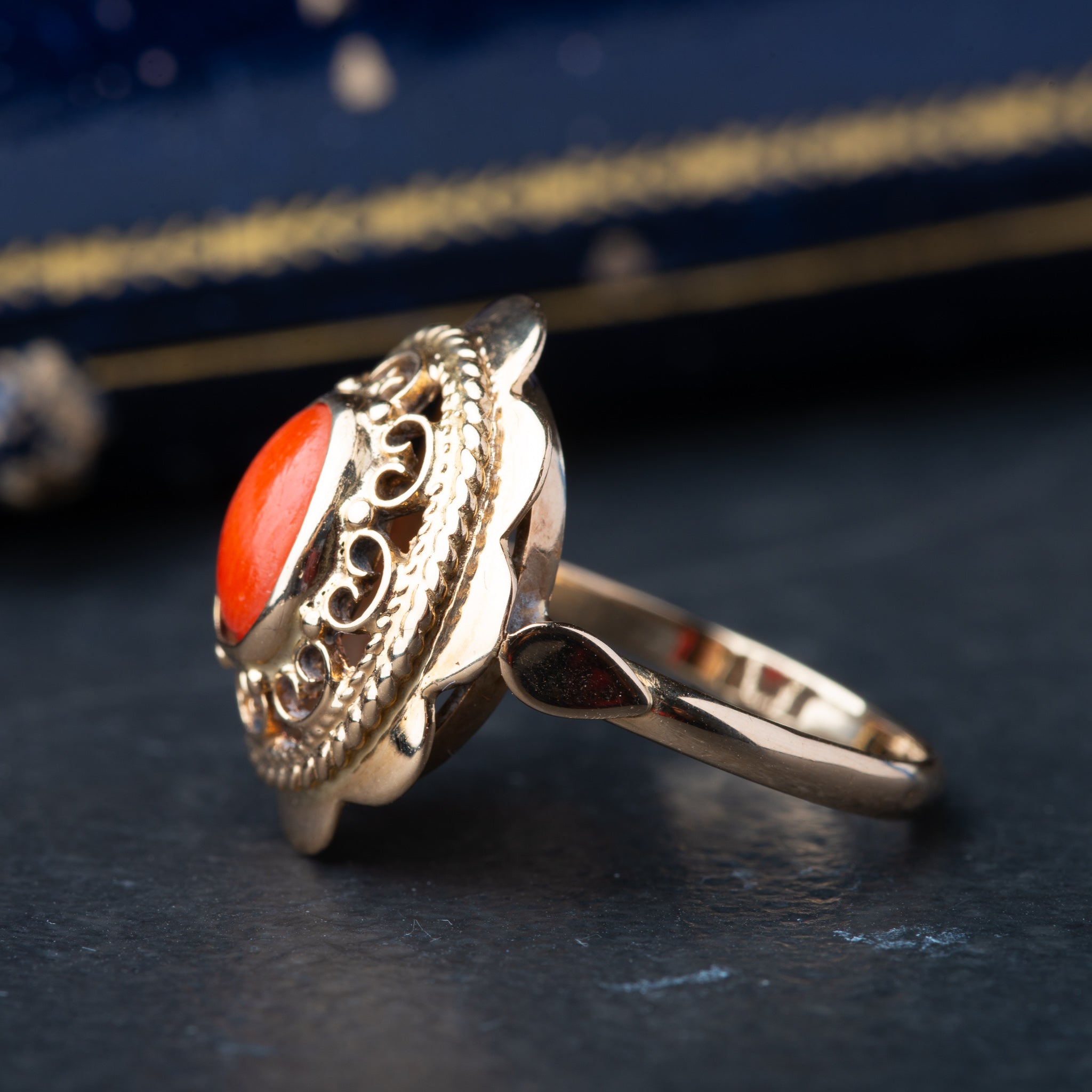 Vintage Dutch Coral Ring - LUXORIA VITA