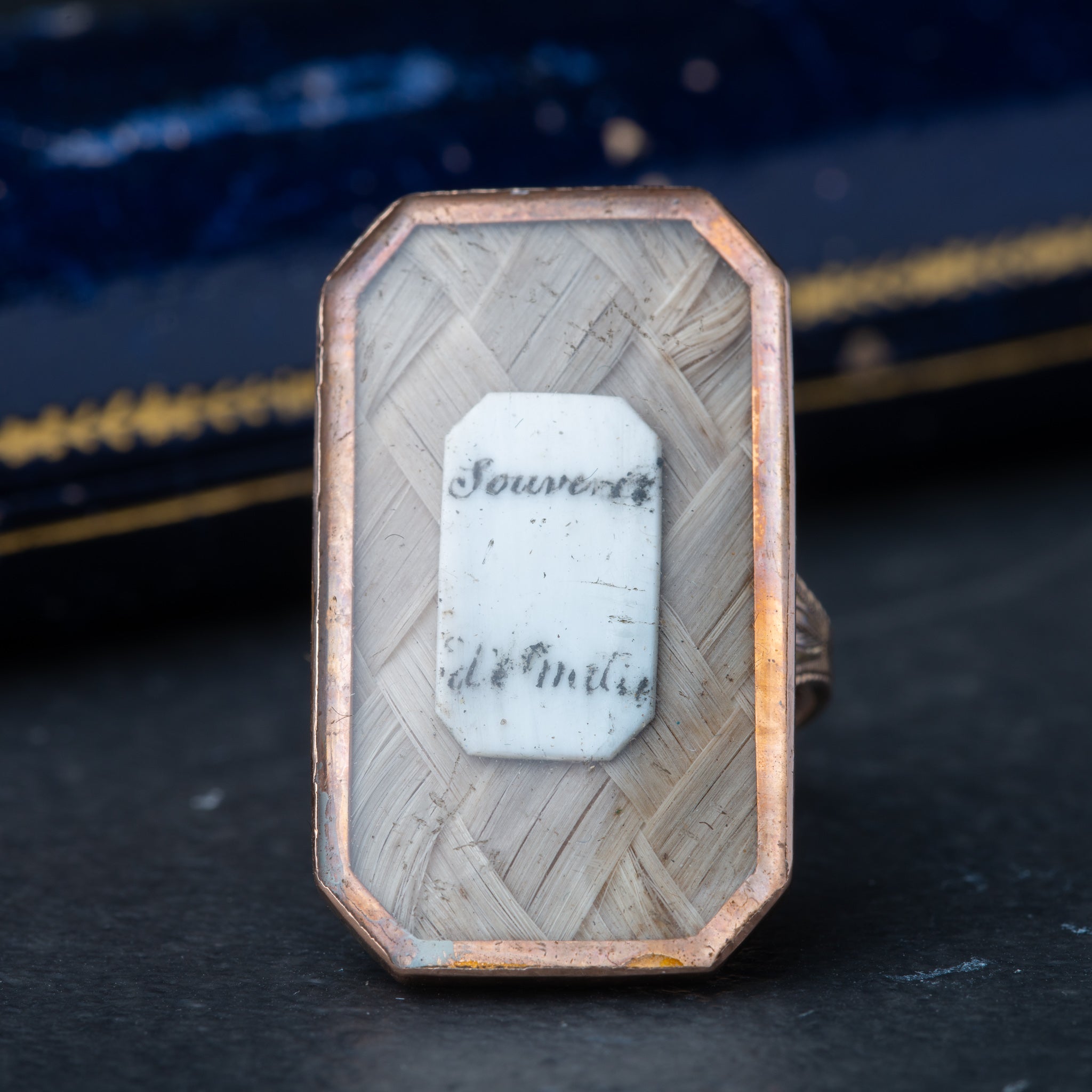 Georgian Memorial Ring "Souvenir d'es Indie" - LUXORIA VITA