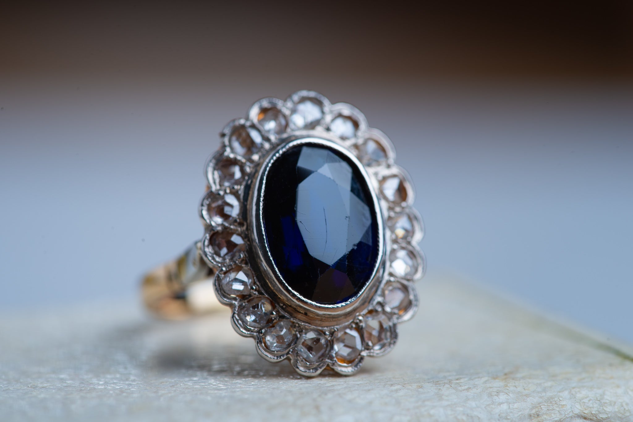 1970's Vintage Diana Diamond Ring - LUXORIA VITA