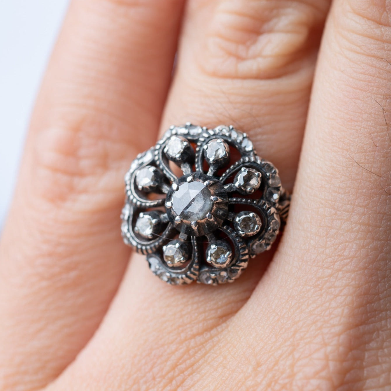 Dutch rosecut diamond ring + brooch set - LUXORIA VITA