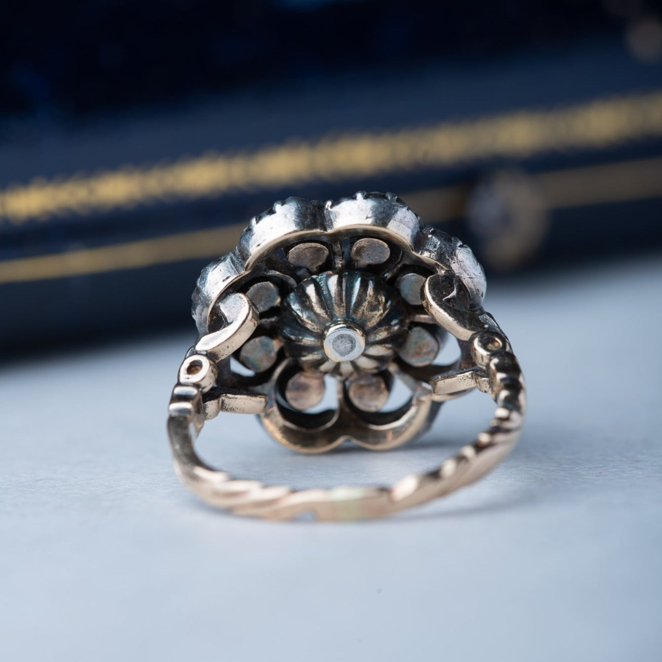 Dutch rosecut diamond ring + brooch set - LUXORIA VITA