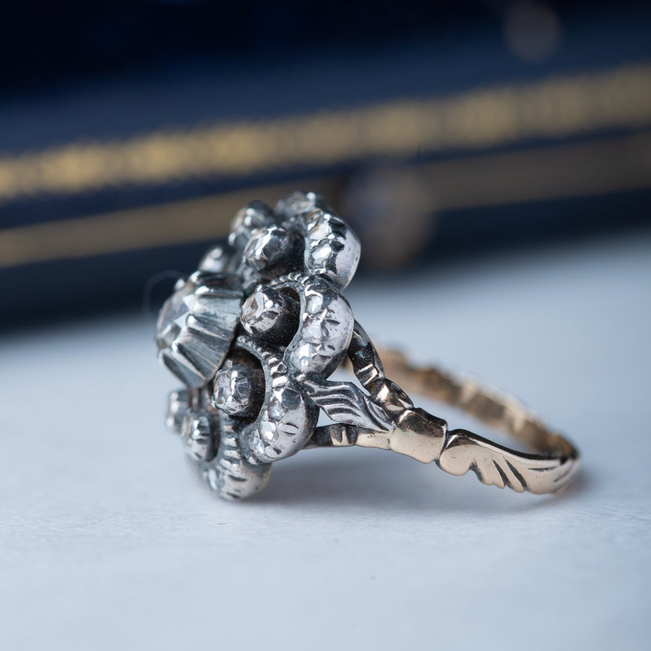 Dutch rosecut diamond ring + brooch set - LUXORIA VITA