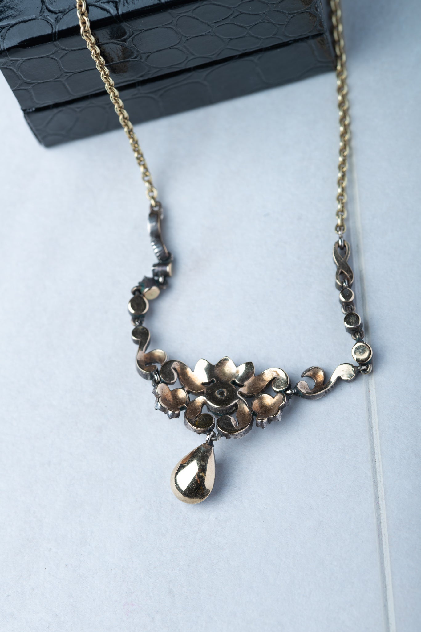 Antique Rosecut Diamond 14K Gold Necklace - Luxoria Vita