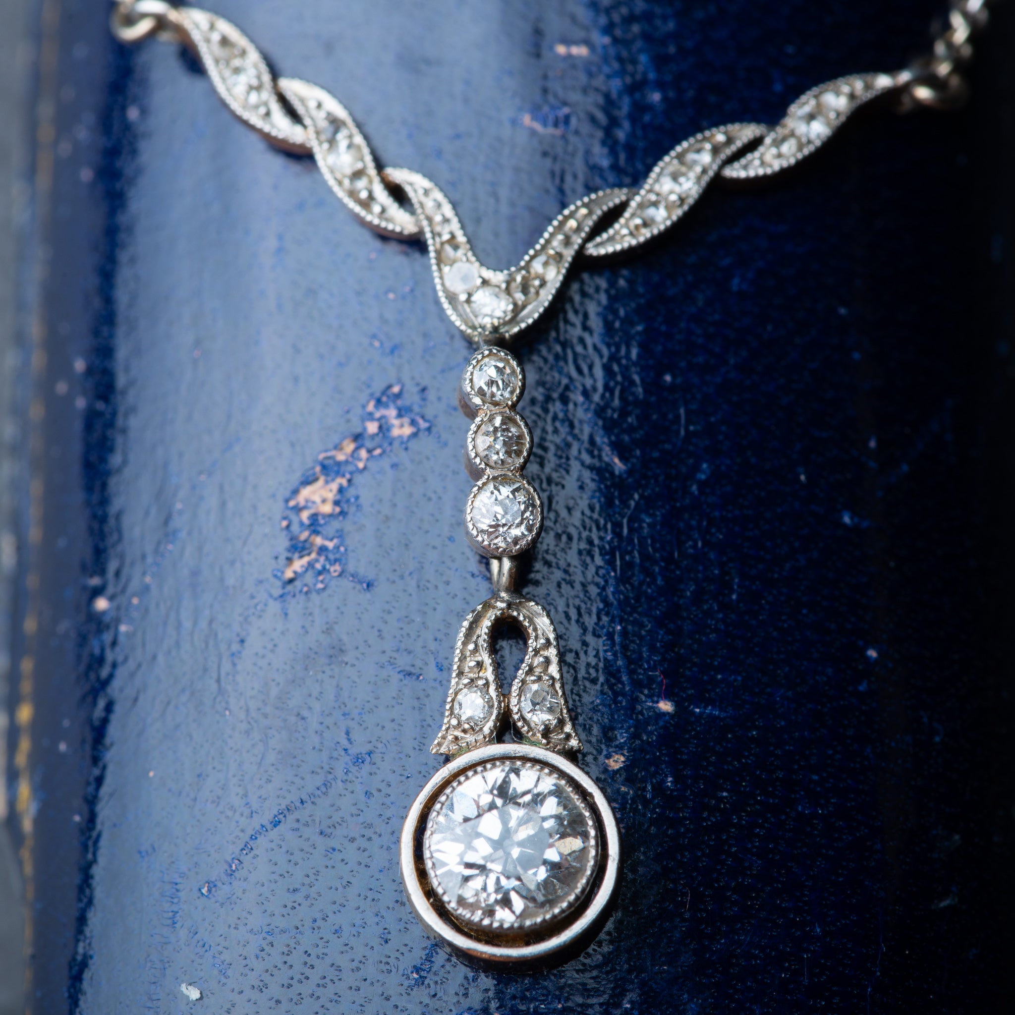 Art Deco Diamond Necklace - Luxoria Vita