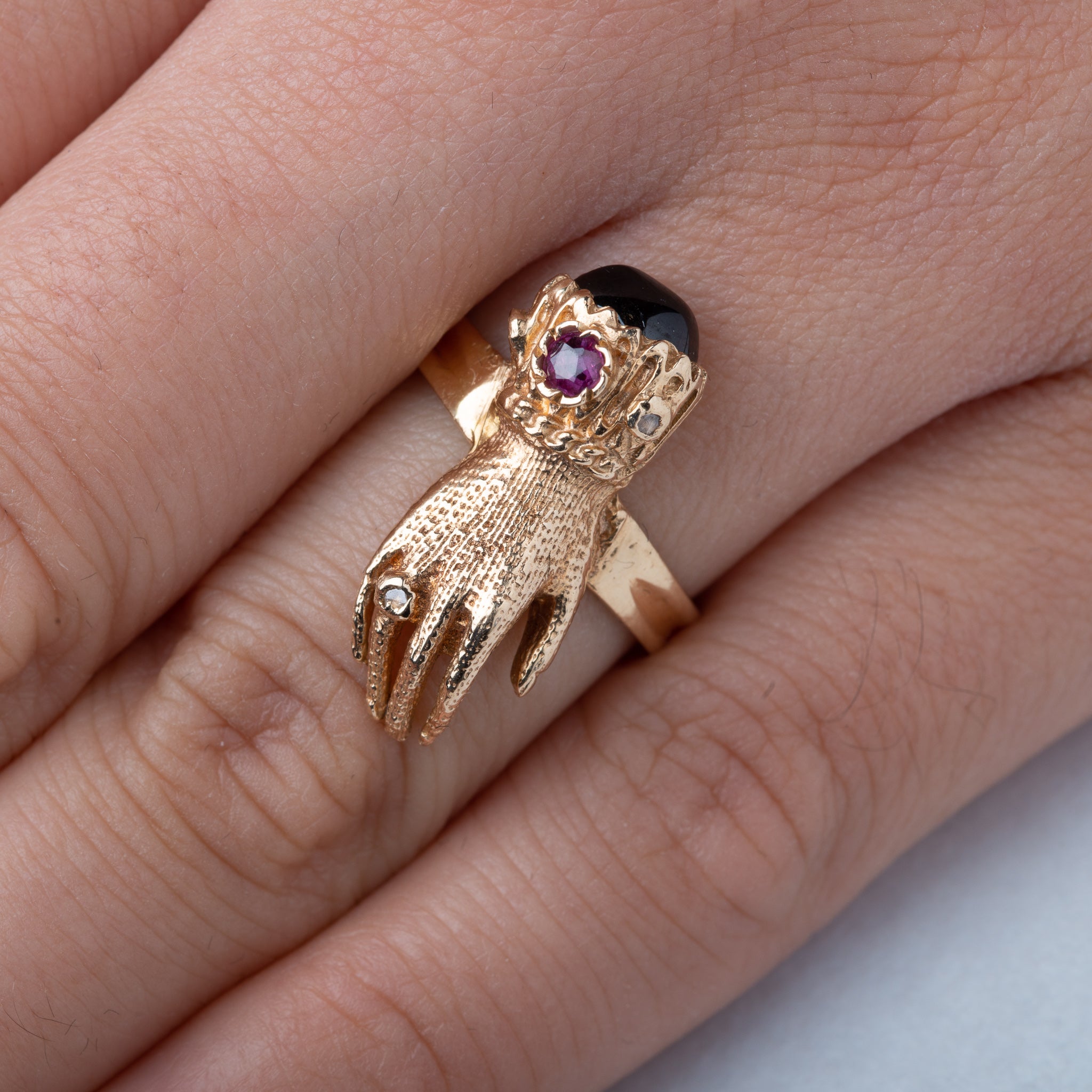 Victorian Inspired Fede Hand Ring - Luxoria Vita