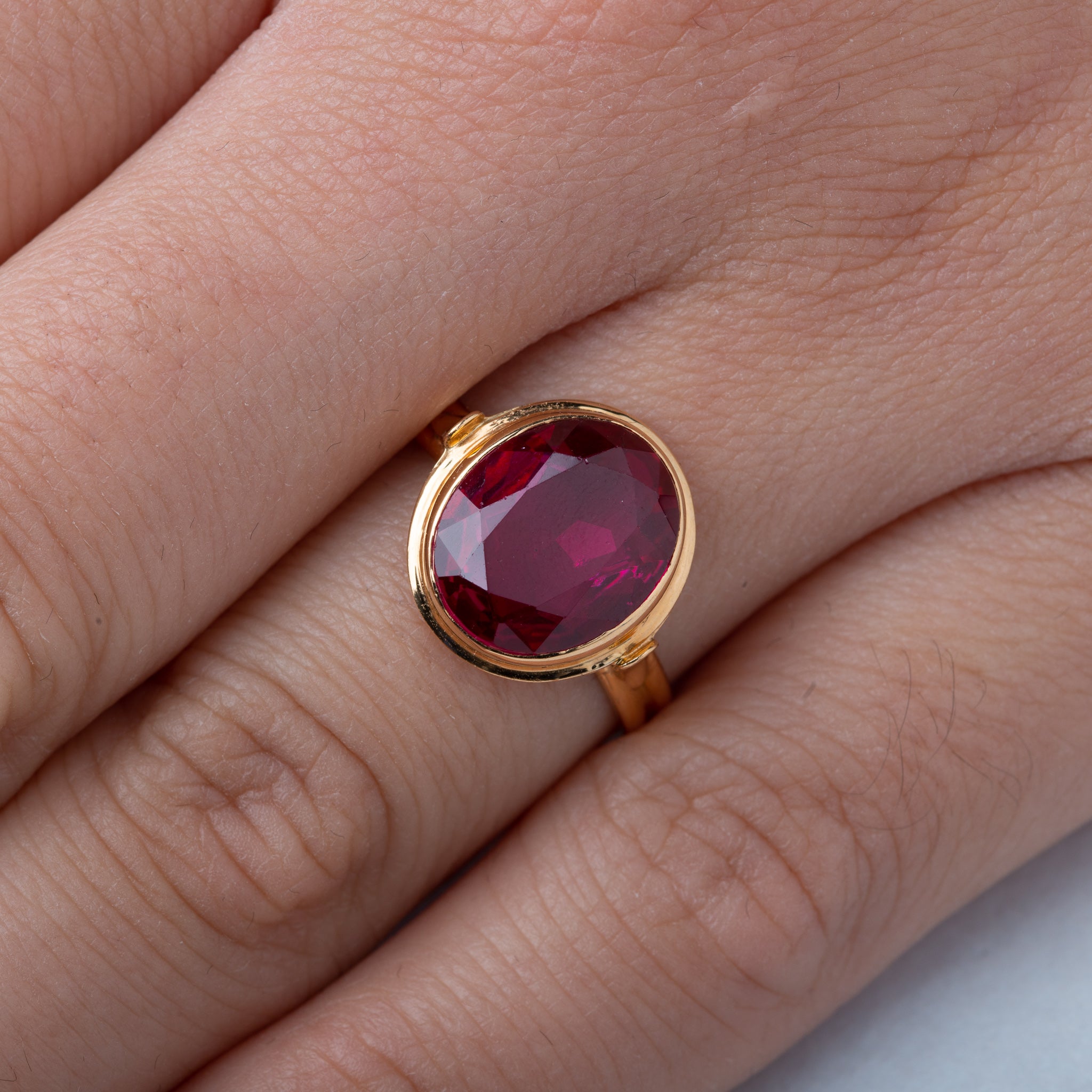 High Carat Ruby Ring - Luxoria Vita