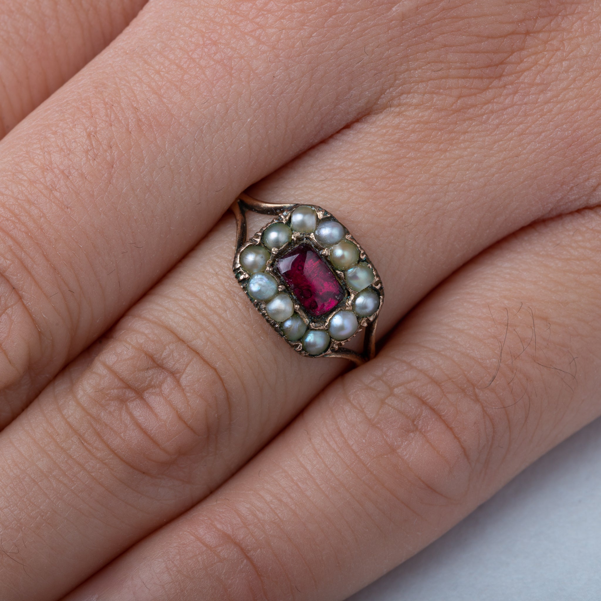 Georgian Garnet Pearl Portrait Ring - LUXORIA VITA
