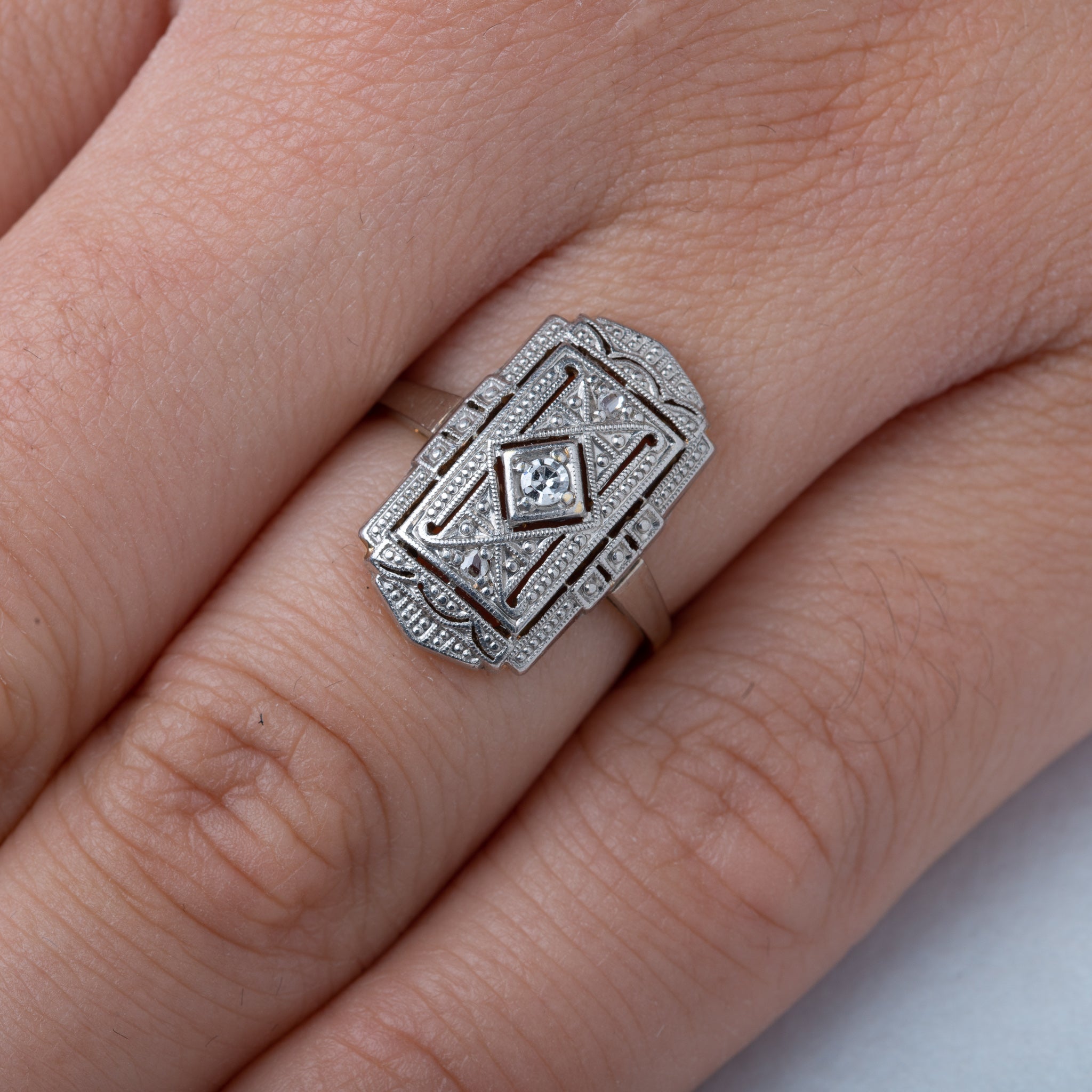 Art Deco style diamond ring - LUXORIA VITA