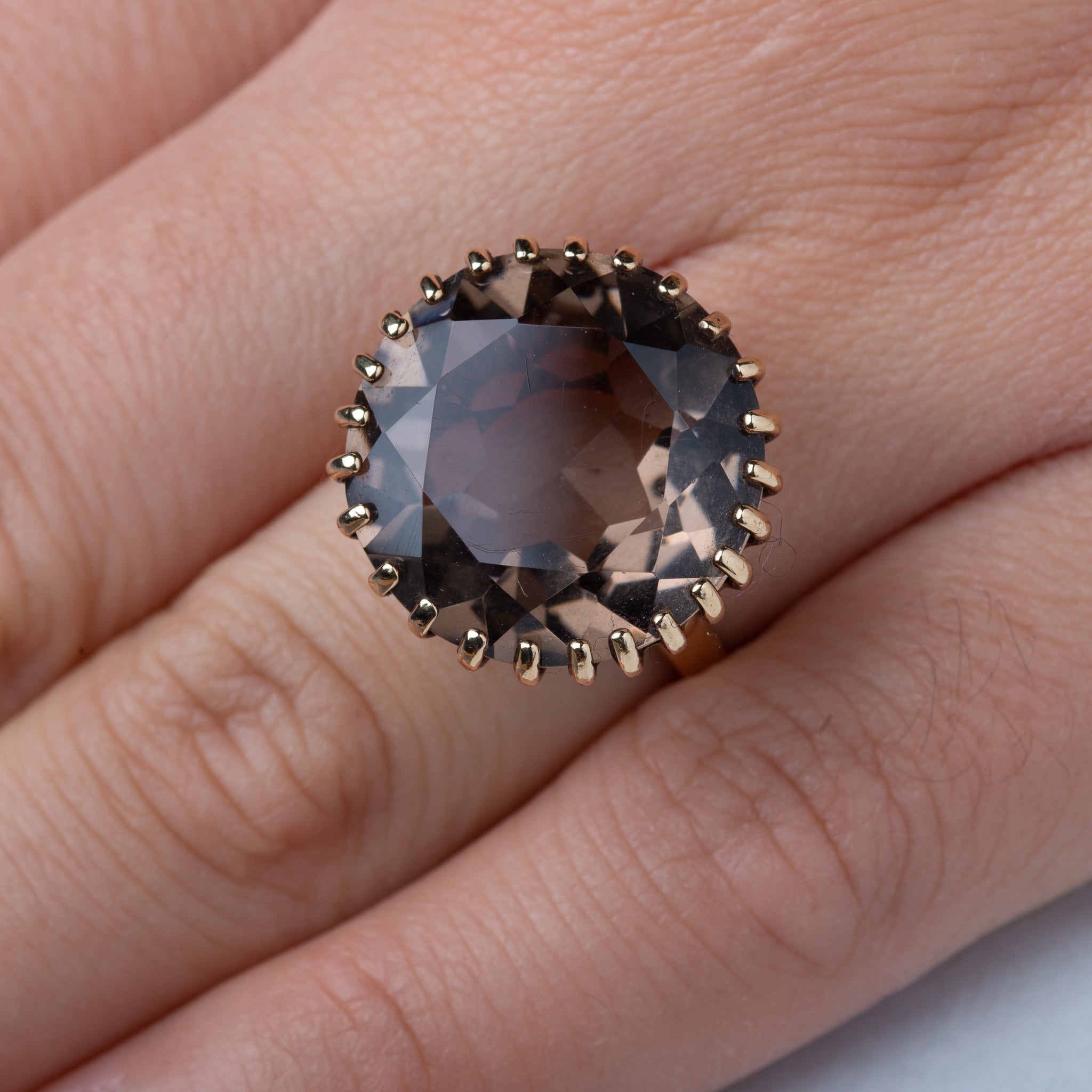 Vintage Smokey Topaz Ring - LUXORIA VITA