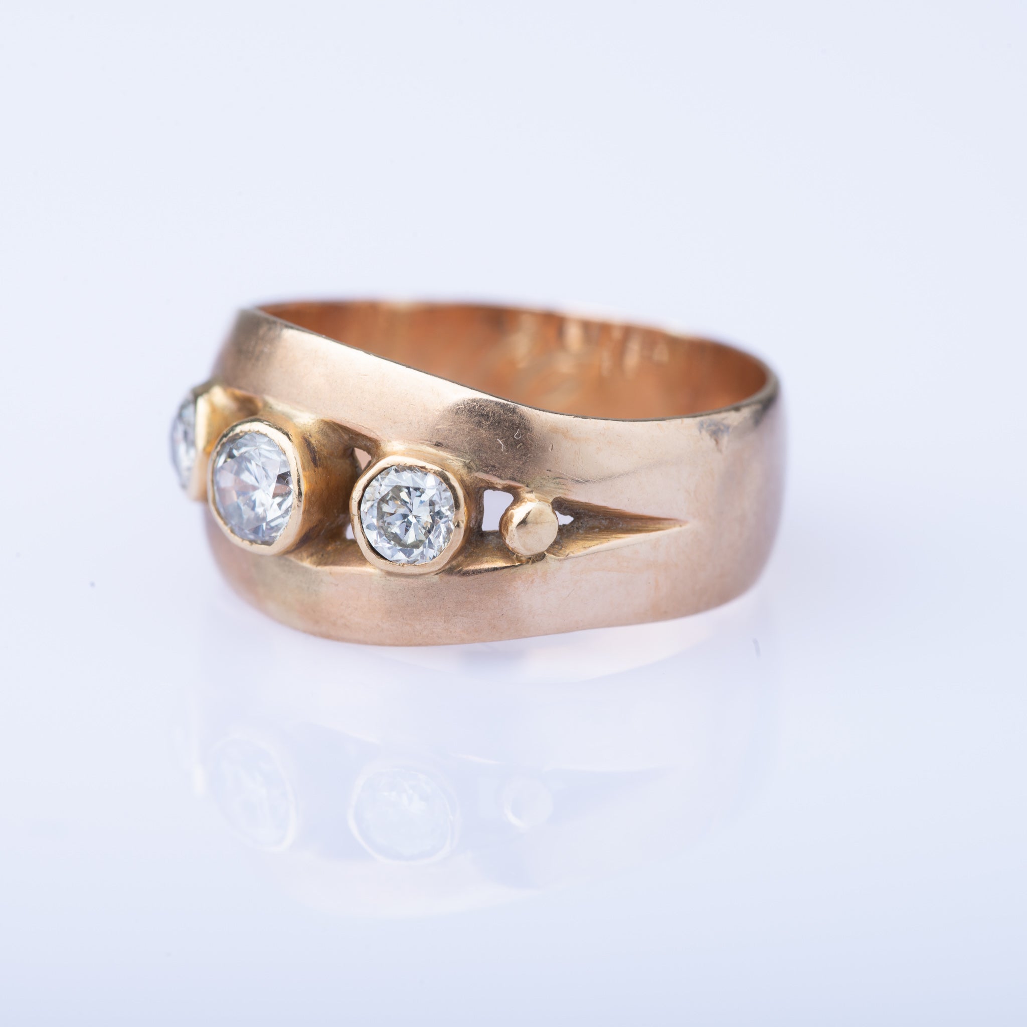 Edwardian Diamond Trilogy Ring - LUXORIA VITA
