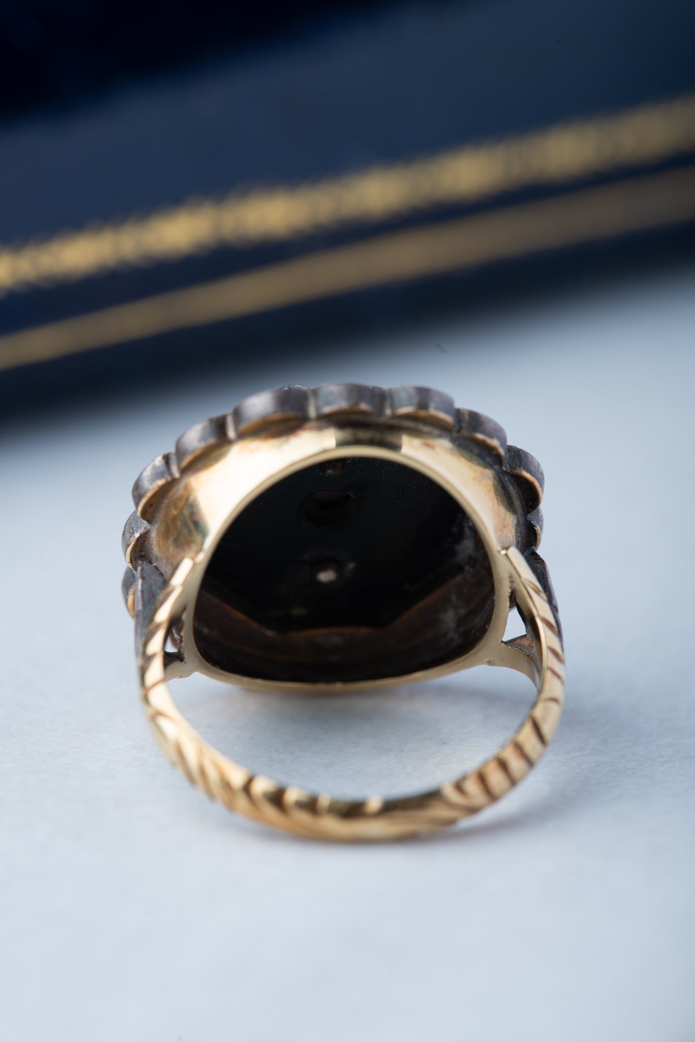 Antique Onyx Rosecut Diamond Ring - Luxoria Vita