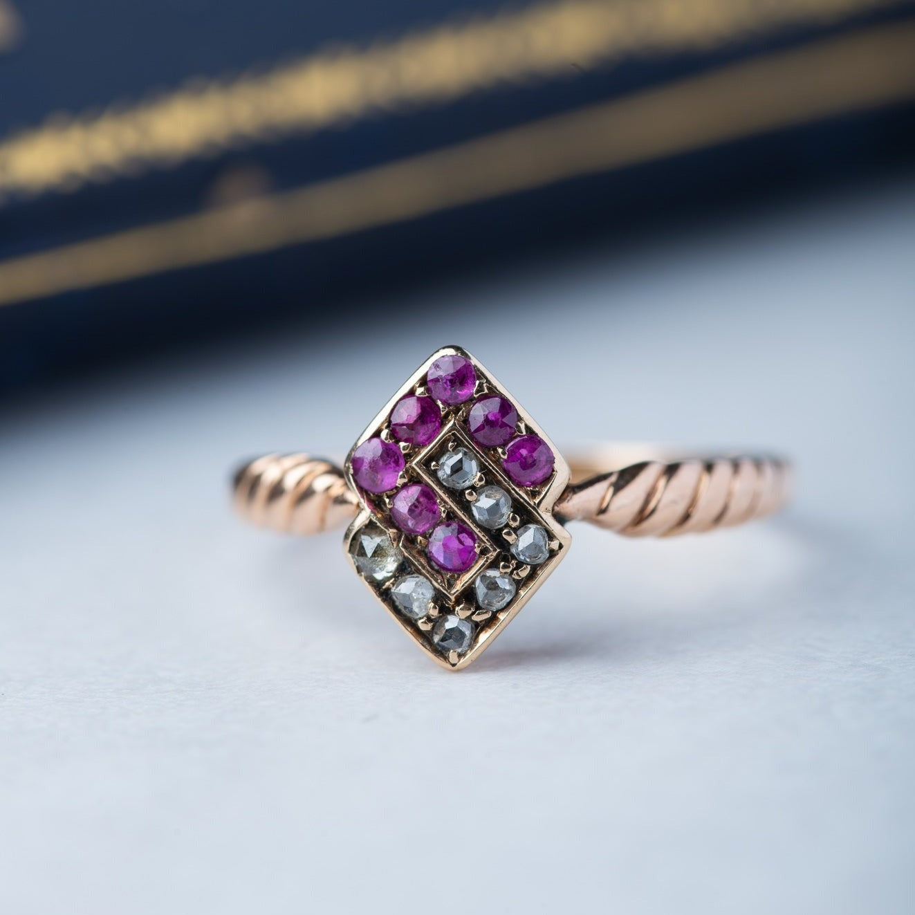 Antique "S" Monogram Ring - LUXORIA VITA