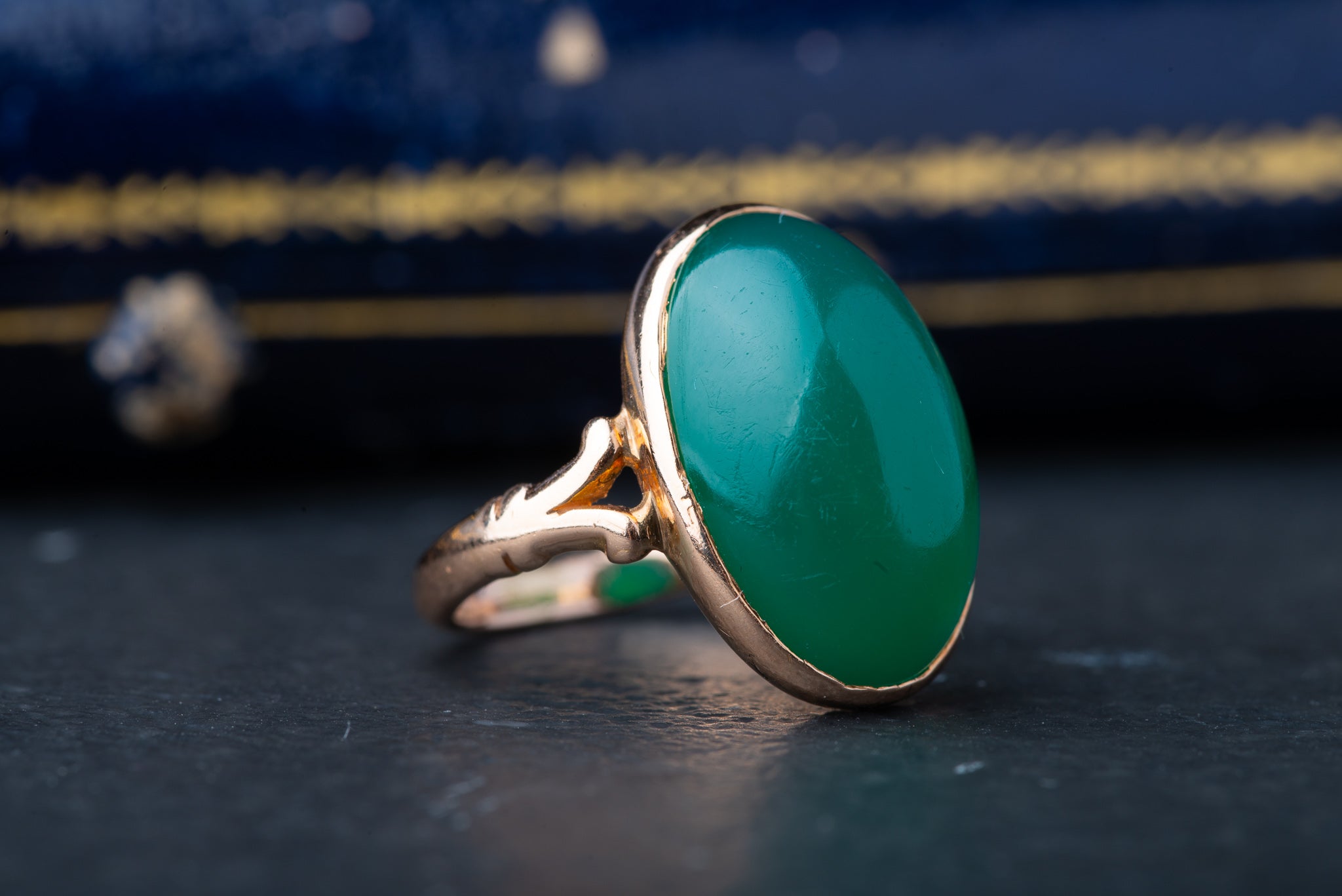 Antique Agate Ring - Luxoria Vita