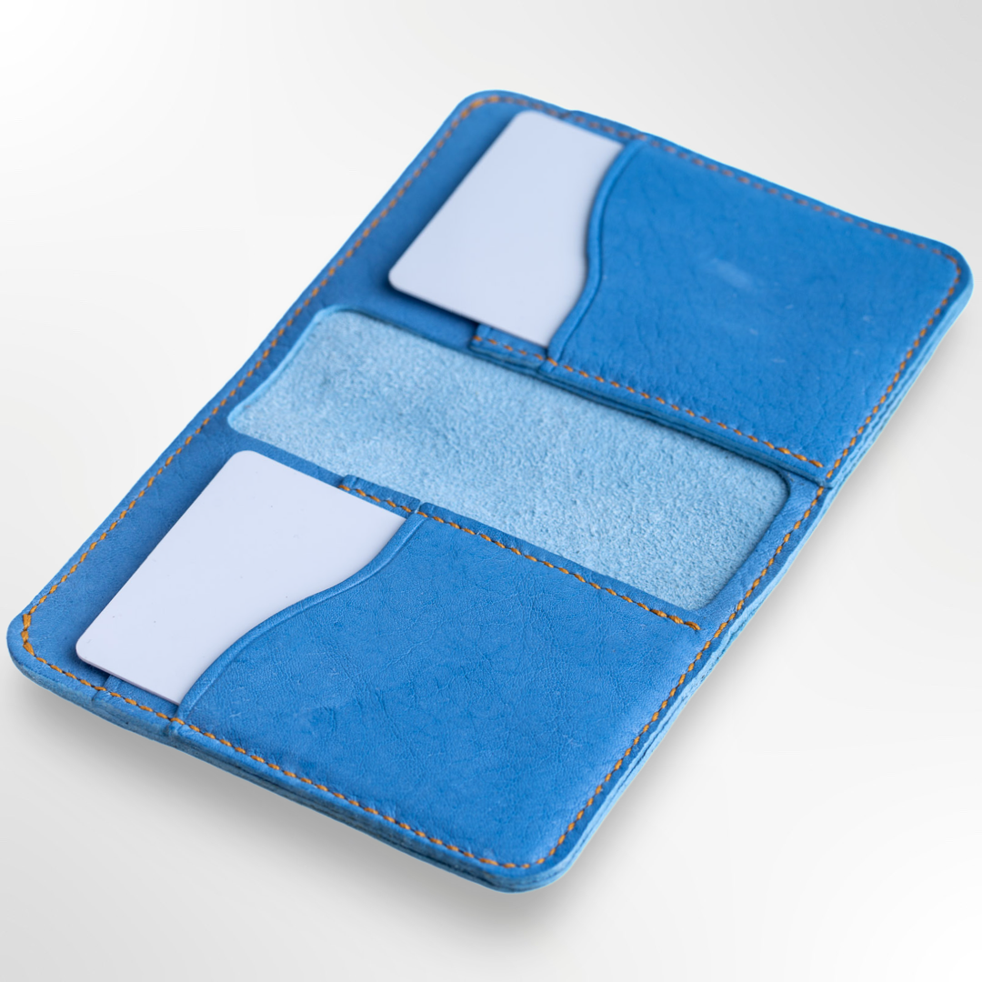 Vachetta Celeste Bifold Cardholder - LUXORIA VITA