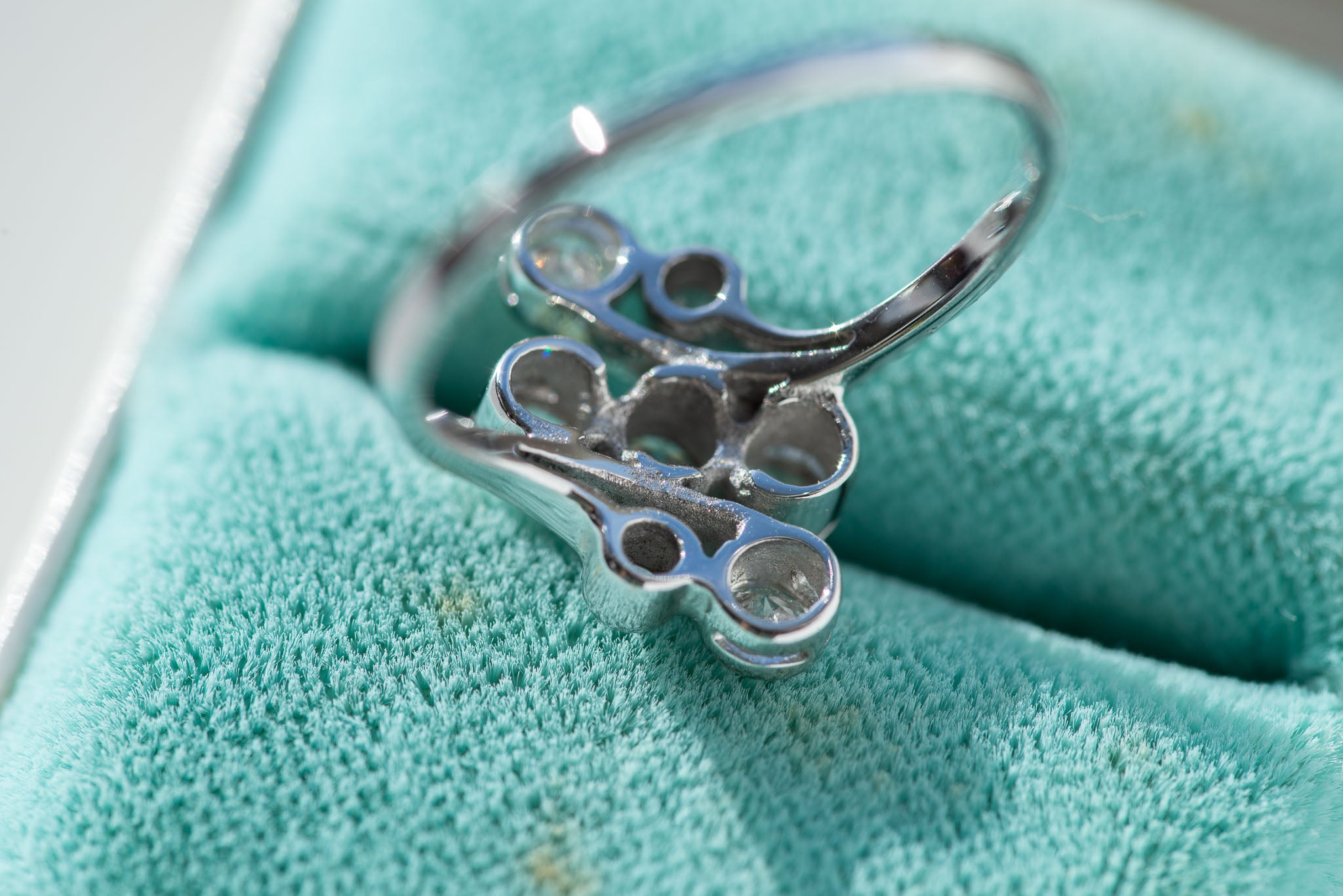 1970's Vintage Diamond Crossover Ring