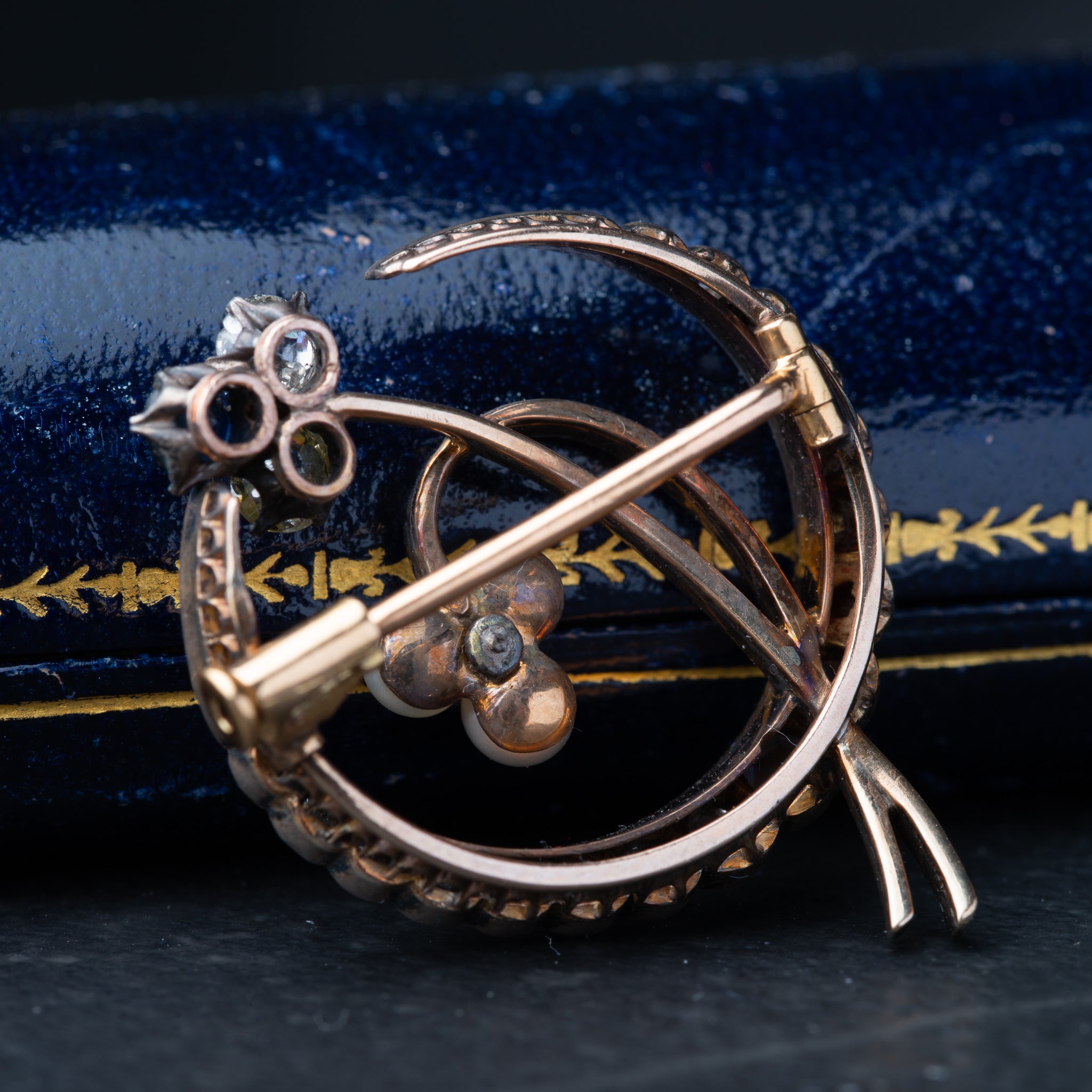Antique Diamond Crescent Brooch - LUXORIA VITA