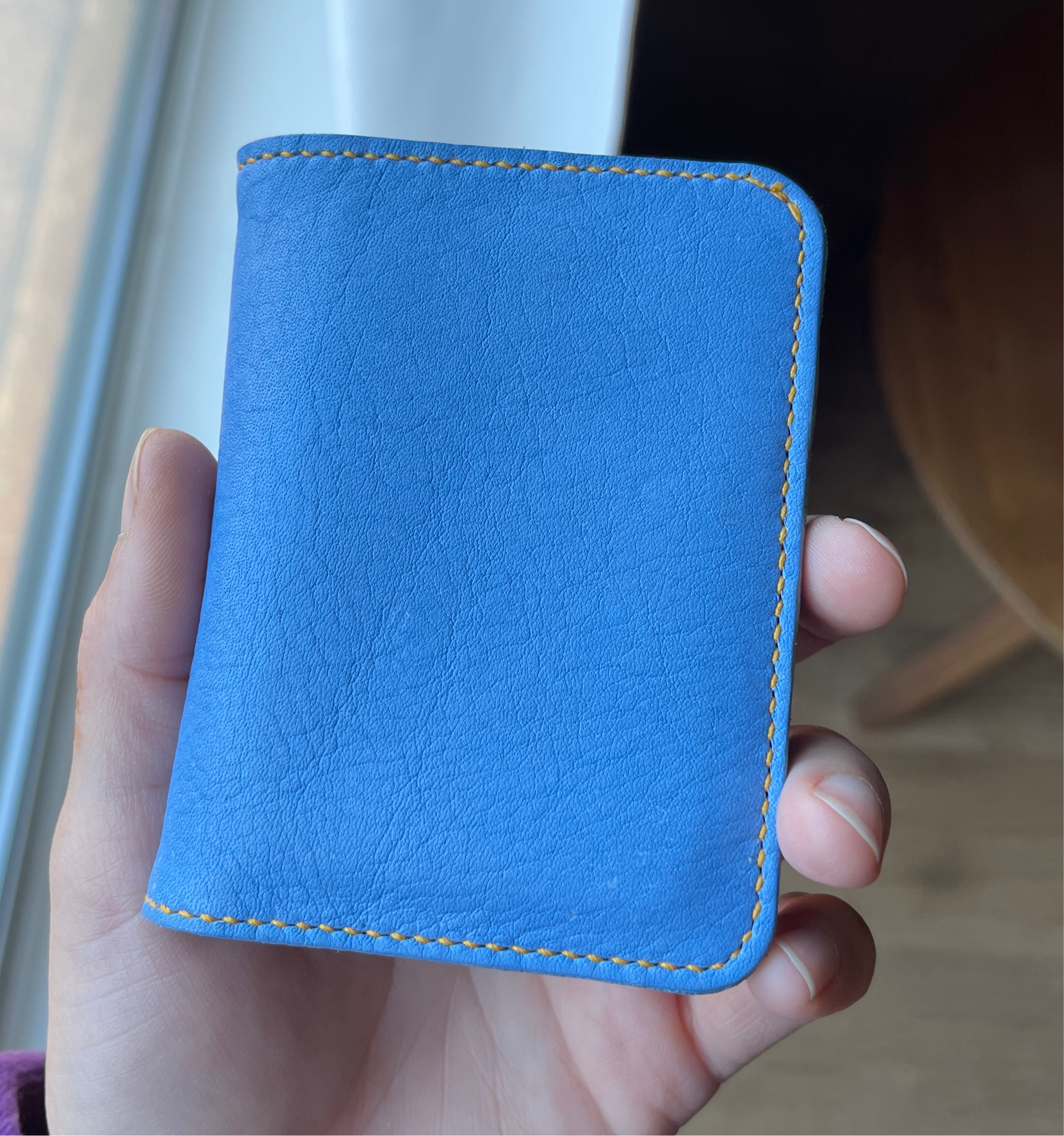 Vachetta Celeste Bifold Cardholder - LUXORIA VITA