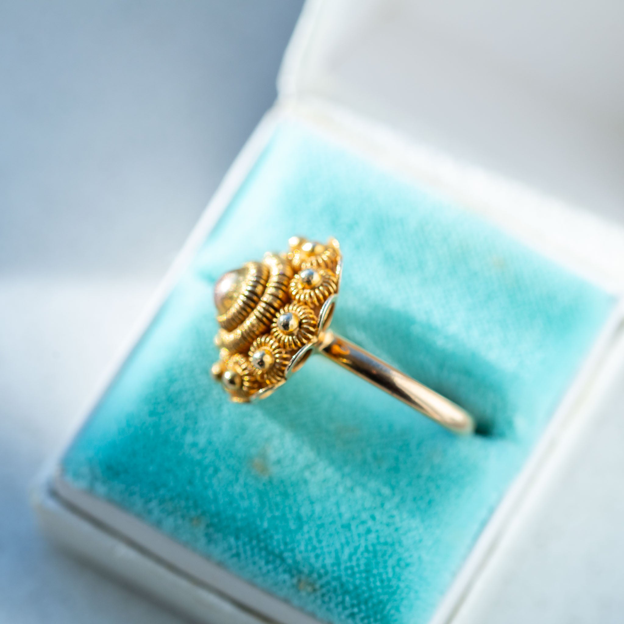 Vintage Dutch "Zeeuwse Knoop" Entourage Ring