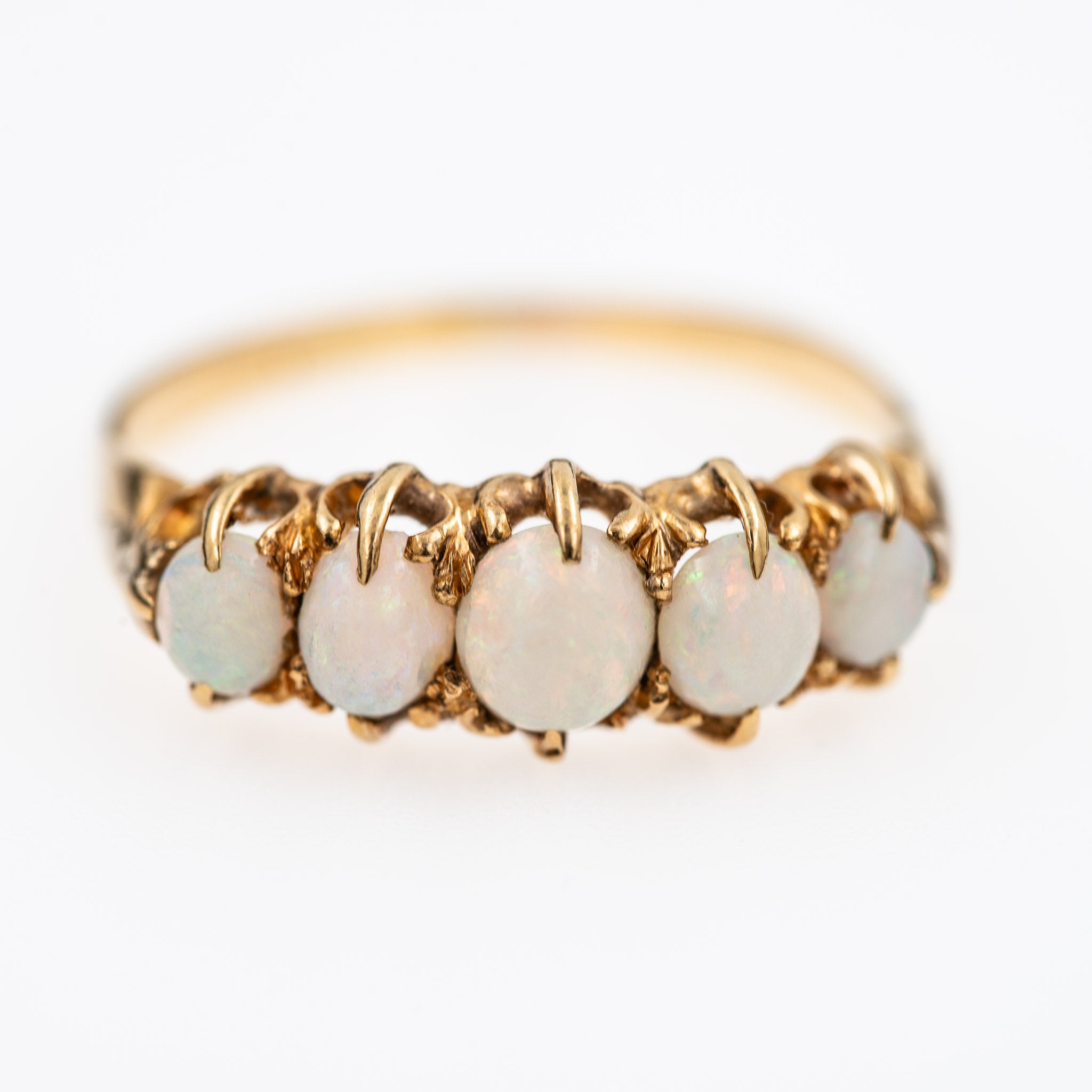 Antique English Opal Ring - LUXORIA VITA