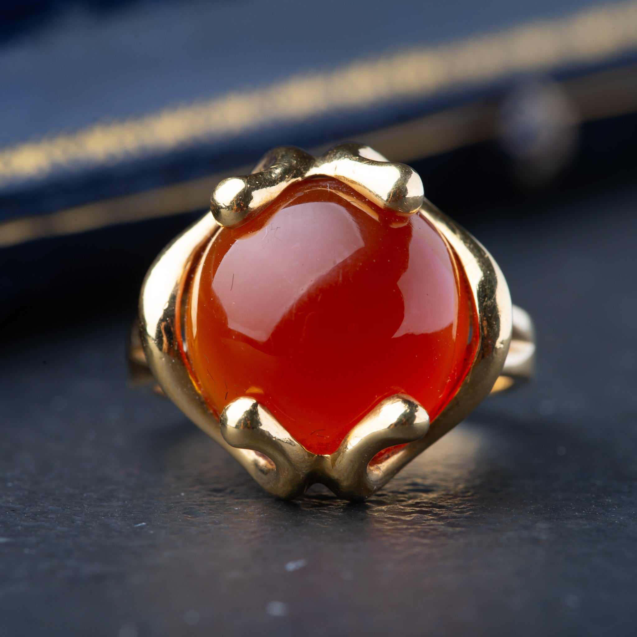 1960's Vintage Carnelian Ring - LUXORIA VITA