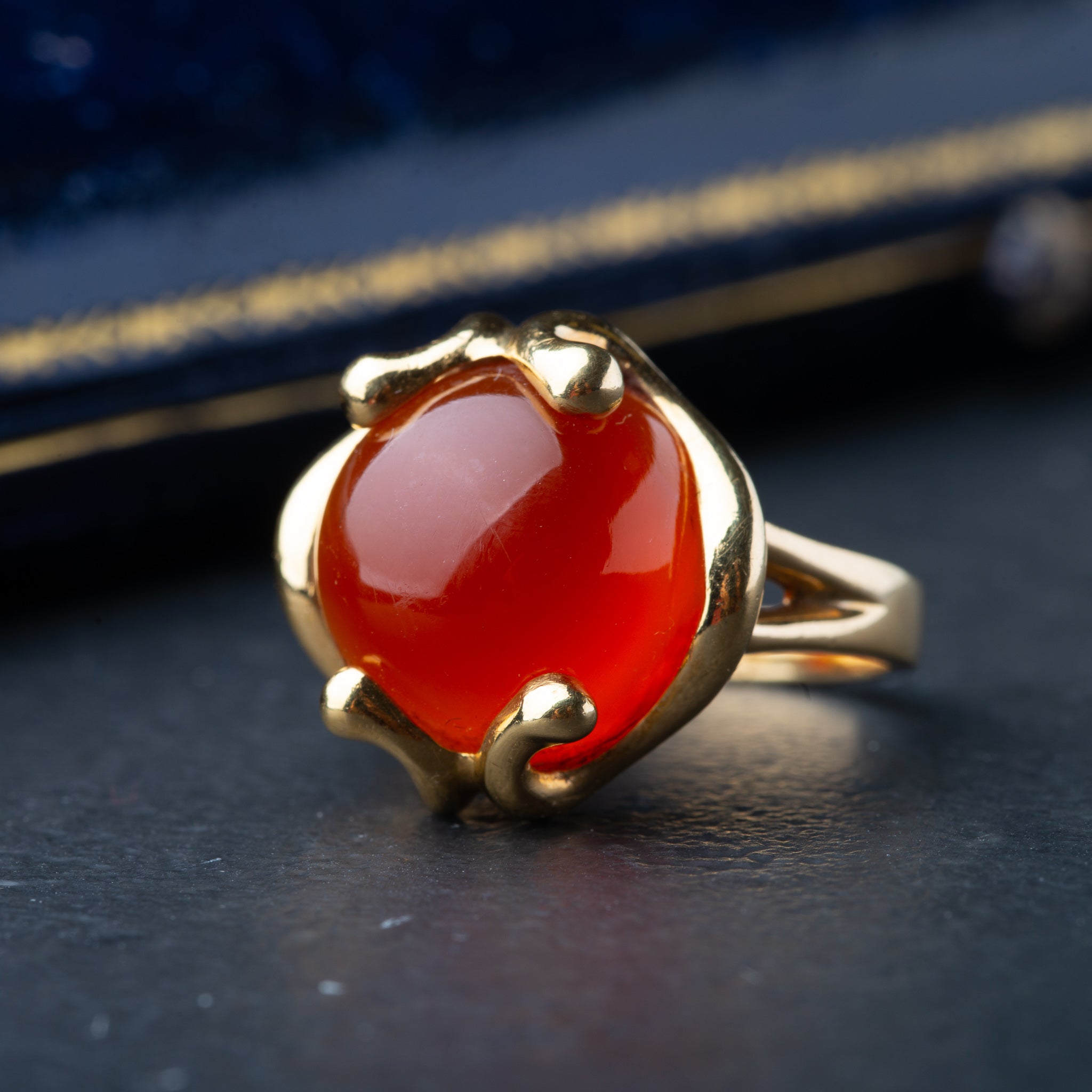 1960's Vintage Carnelian Ring - LUXORIA VITA