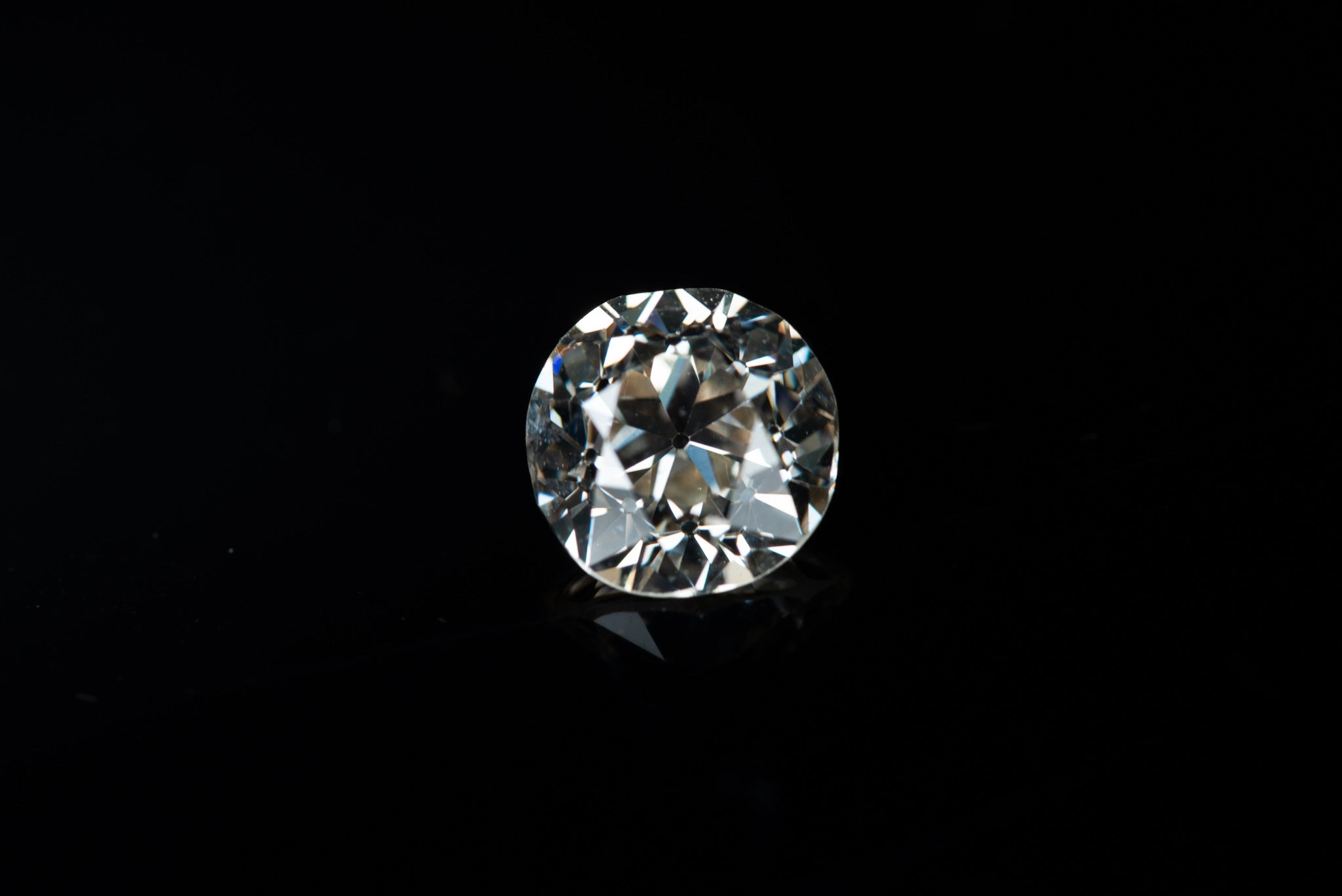 2.23 carat loose diamond - LUXORIA VITA