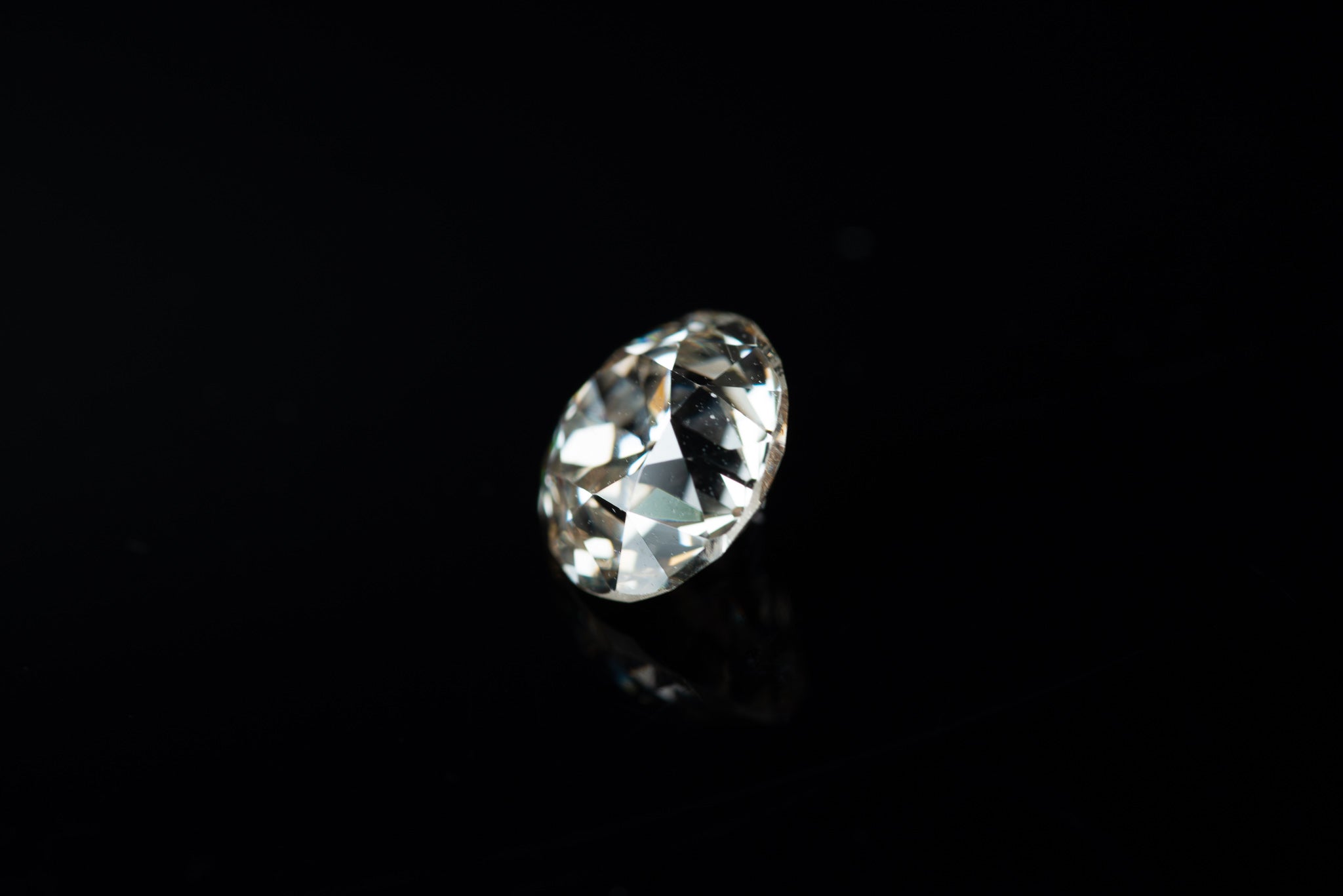 2.23 carat loose diamond - LUXORIA VITA