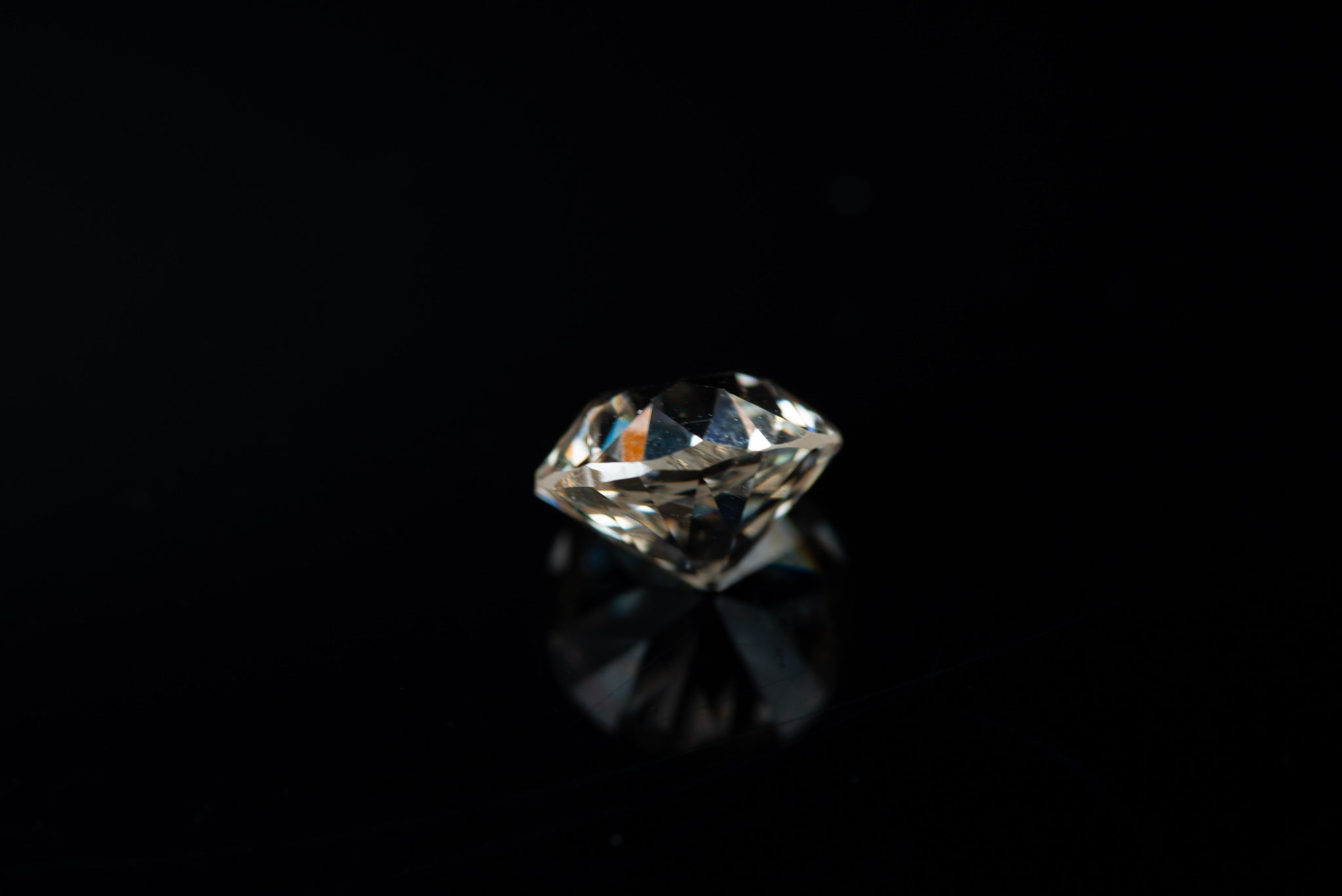 2.23 carat loose diamond - LUXORIA VITA