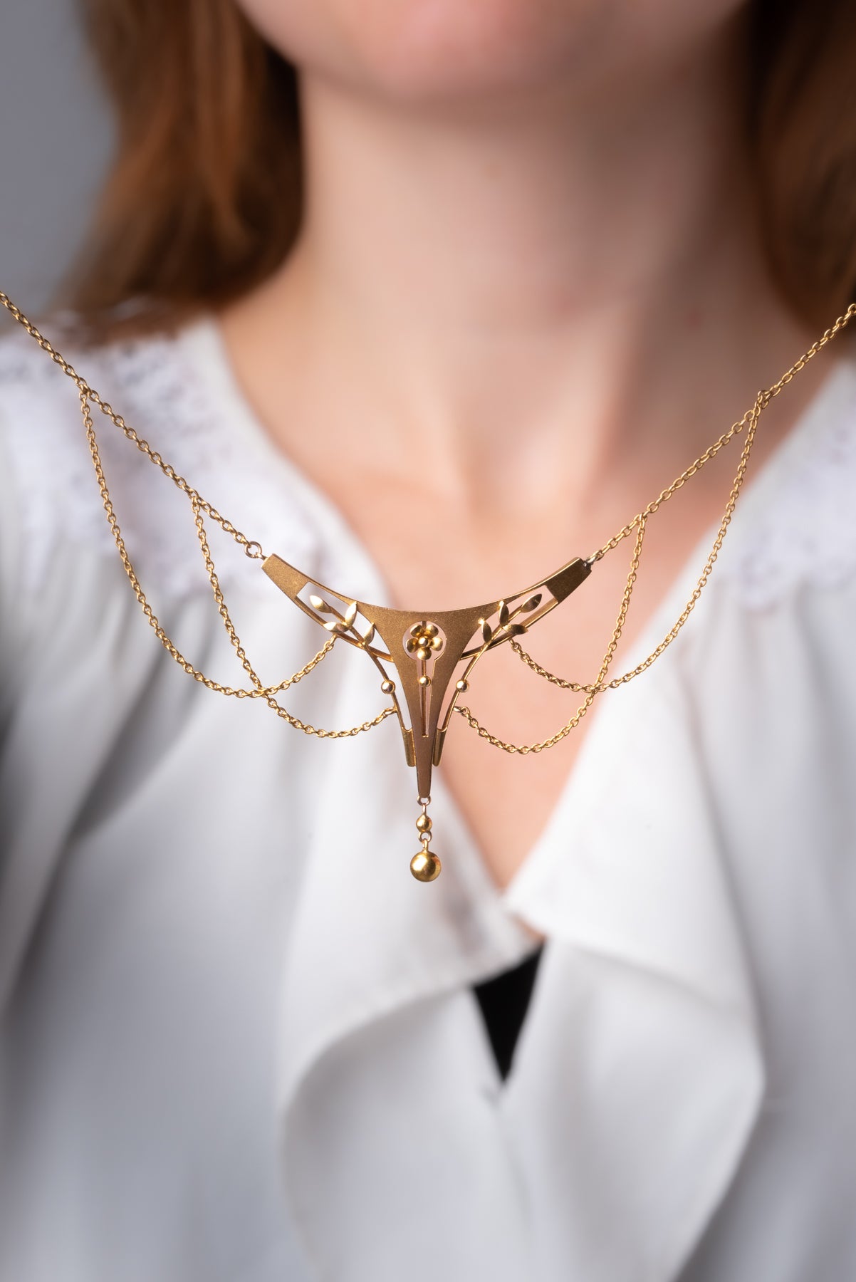 Art Nouveau Floral Lavalier Necklace - LUXORIA VITA