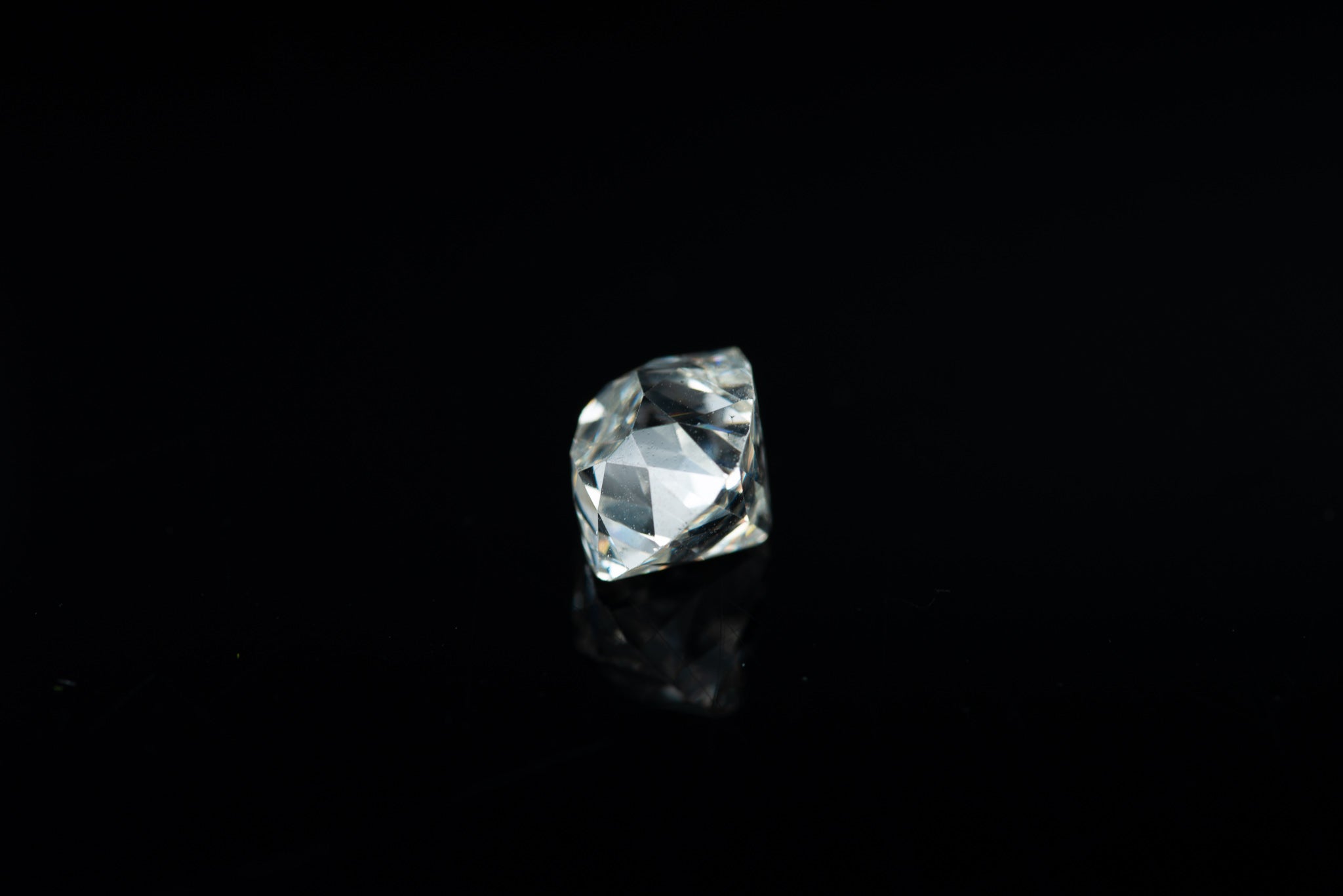 1.93 carat loose diamond - LUXORIA VITA