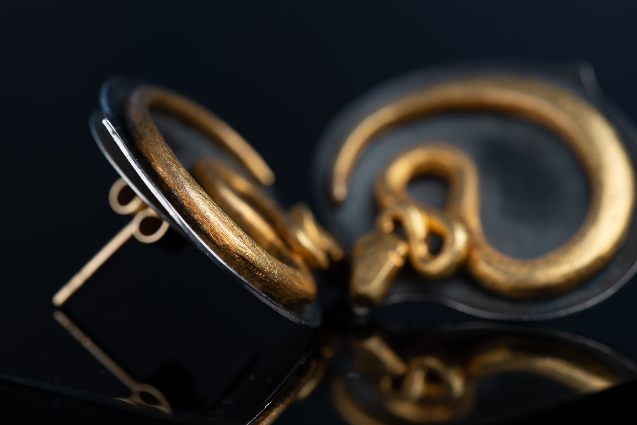 Ancient Snakes Earrings - LUXORIA VITA