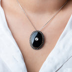 Rosecut Diamond Onyx Brooch - LUXORIA VITA