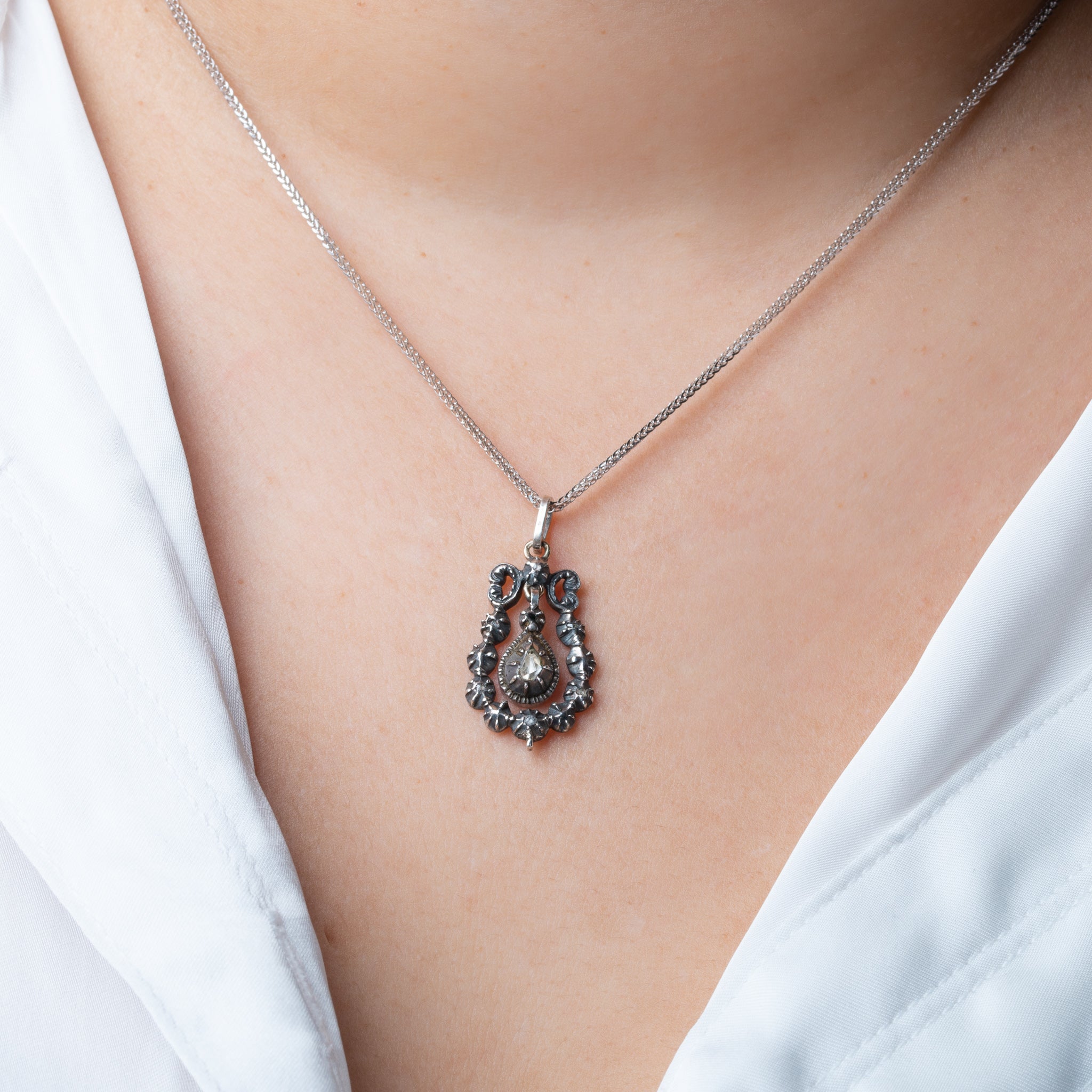 Antique Rosecut Diamond Pendant - LUXORIA VITA