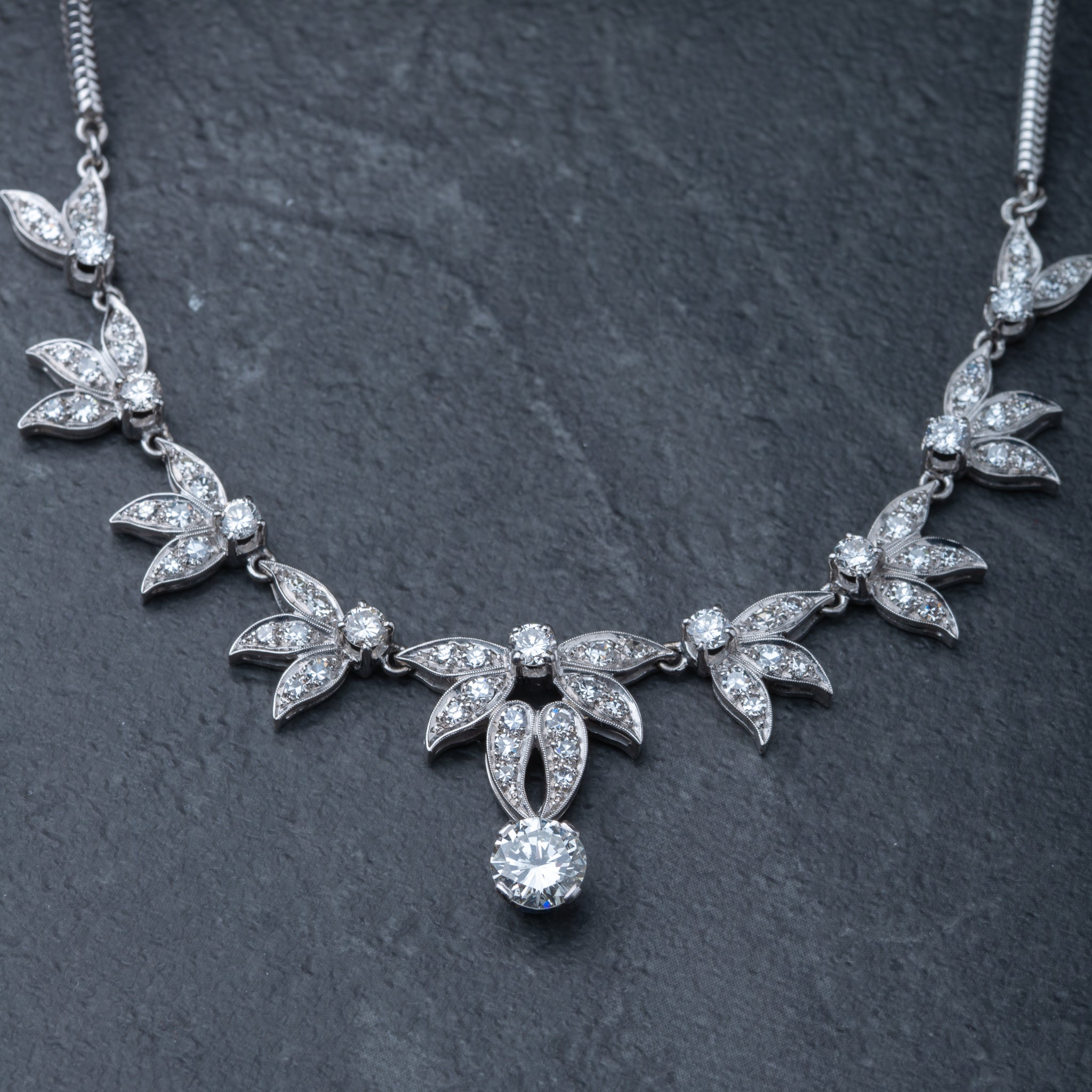 Vintage Floral 3.0ct Diamond Necklace