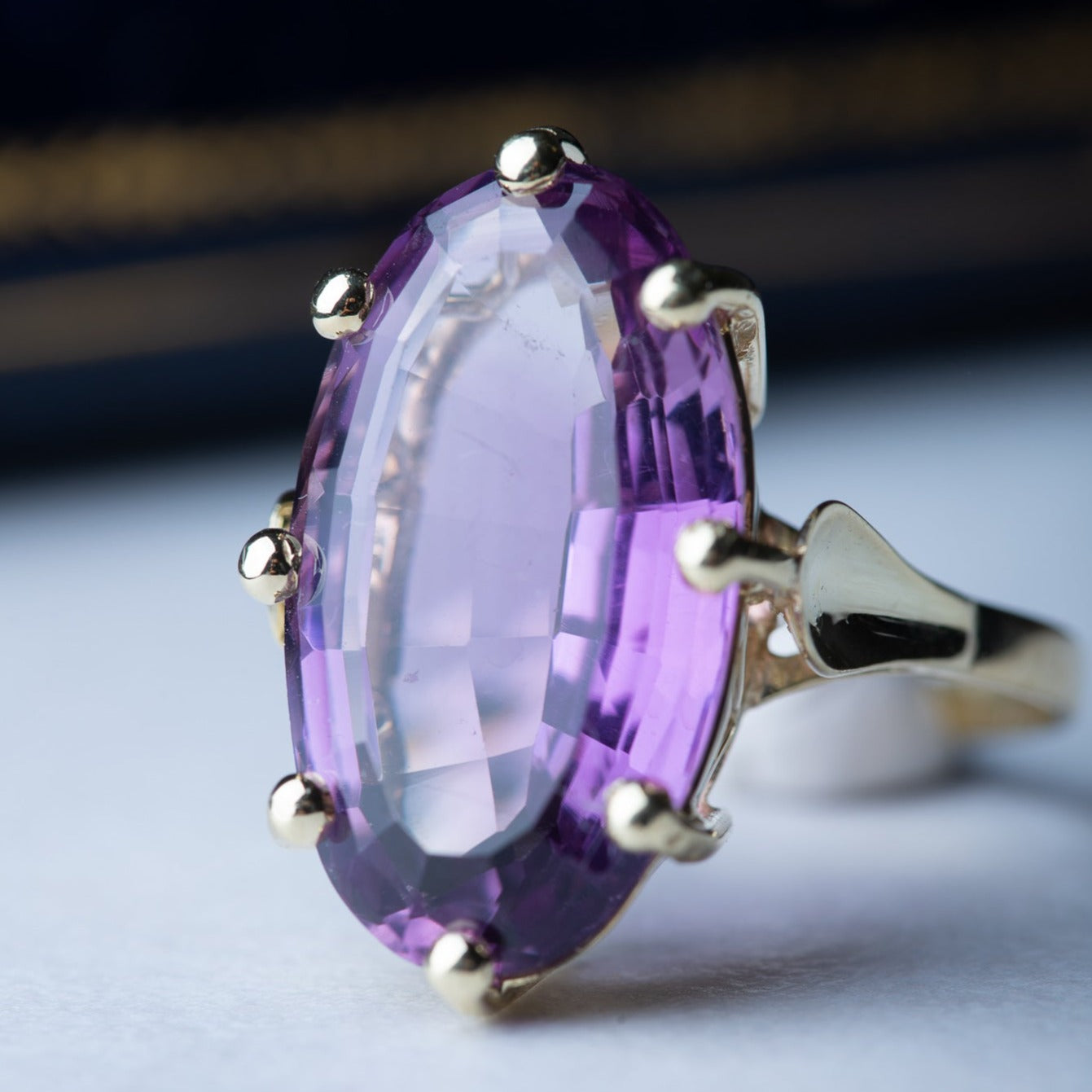 Vintage Amethyst Ring - Luxoria Vita