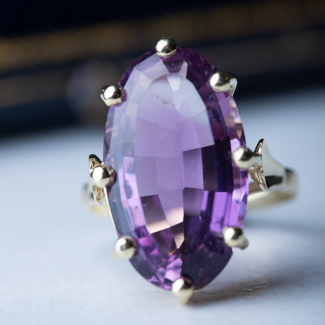 Vintage Amethyst Ring - Luxoria Vita