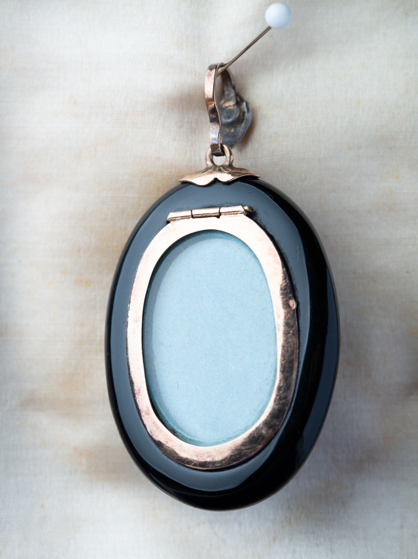 Victorian Rosecut Diamond Locket - Luxoria Vita