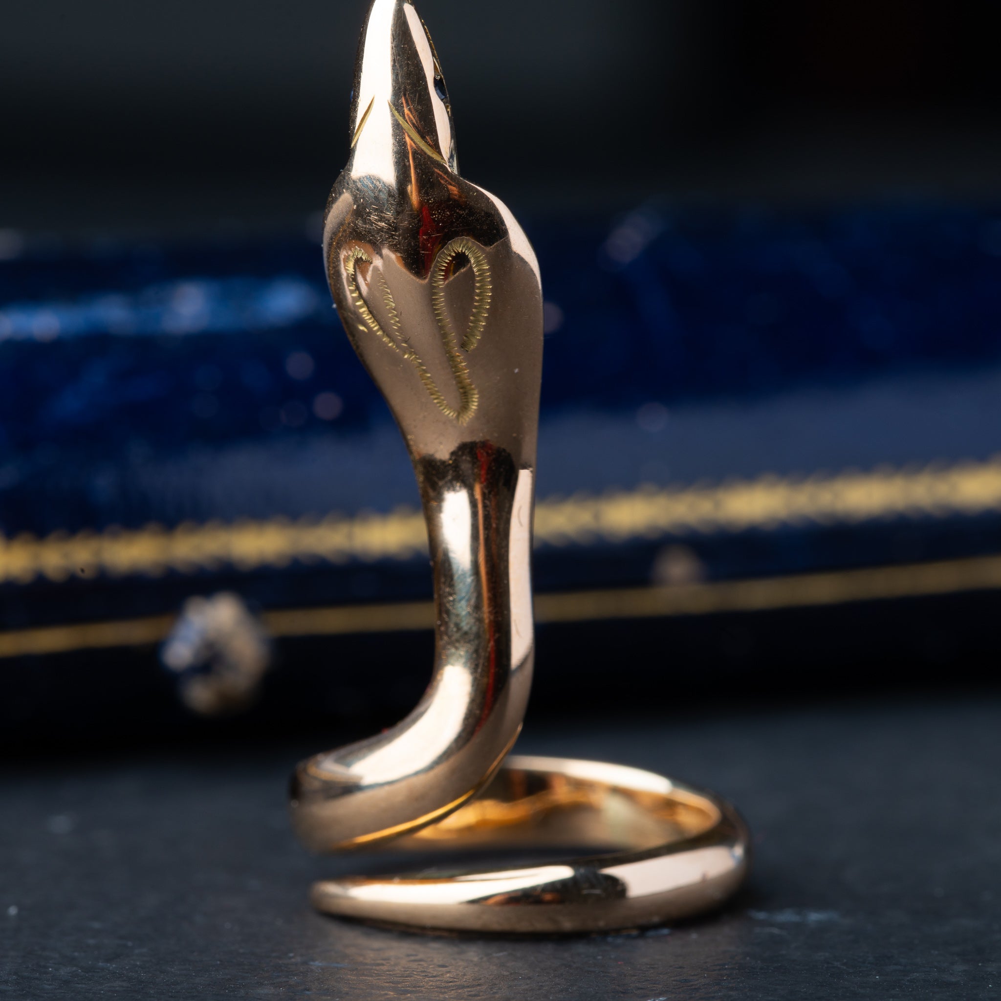Vintage Italian Snake Ring - LUXORIA VITA