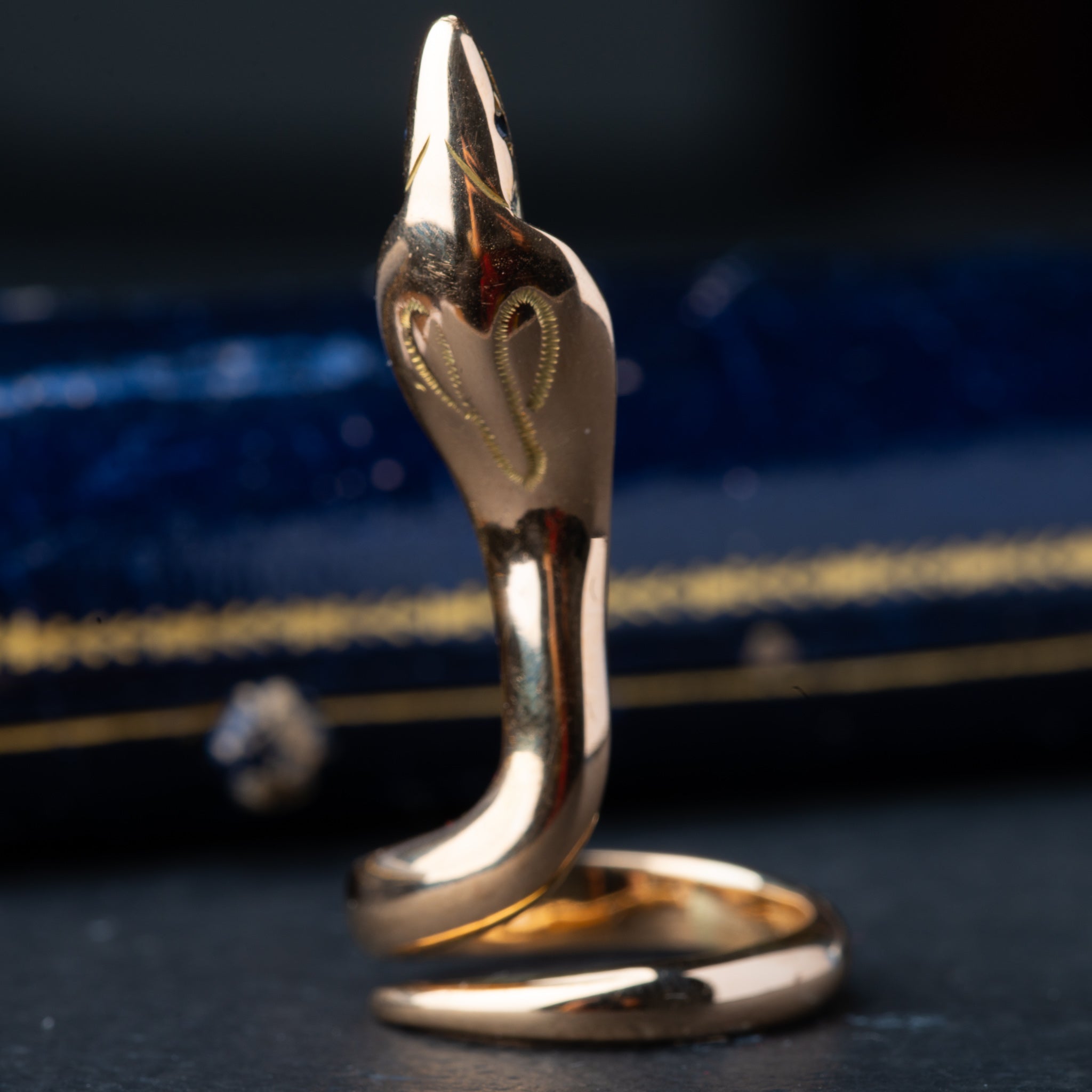 Vintage Italian Snake Ring - LUXORIA VITA