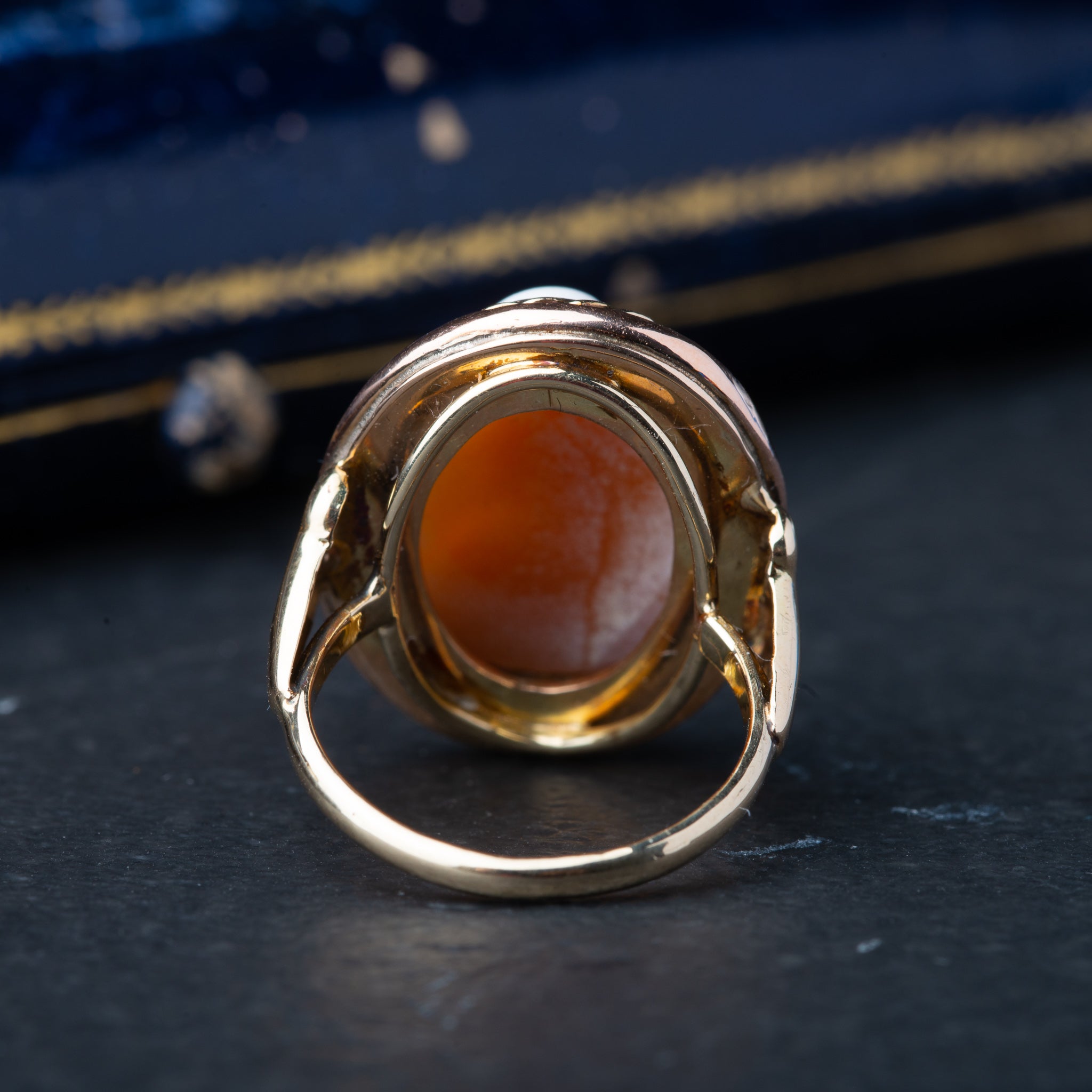 Antique 14K Gold 3D Cameo Ring - Luxoria Vita